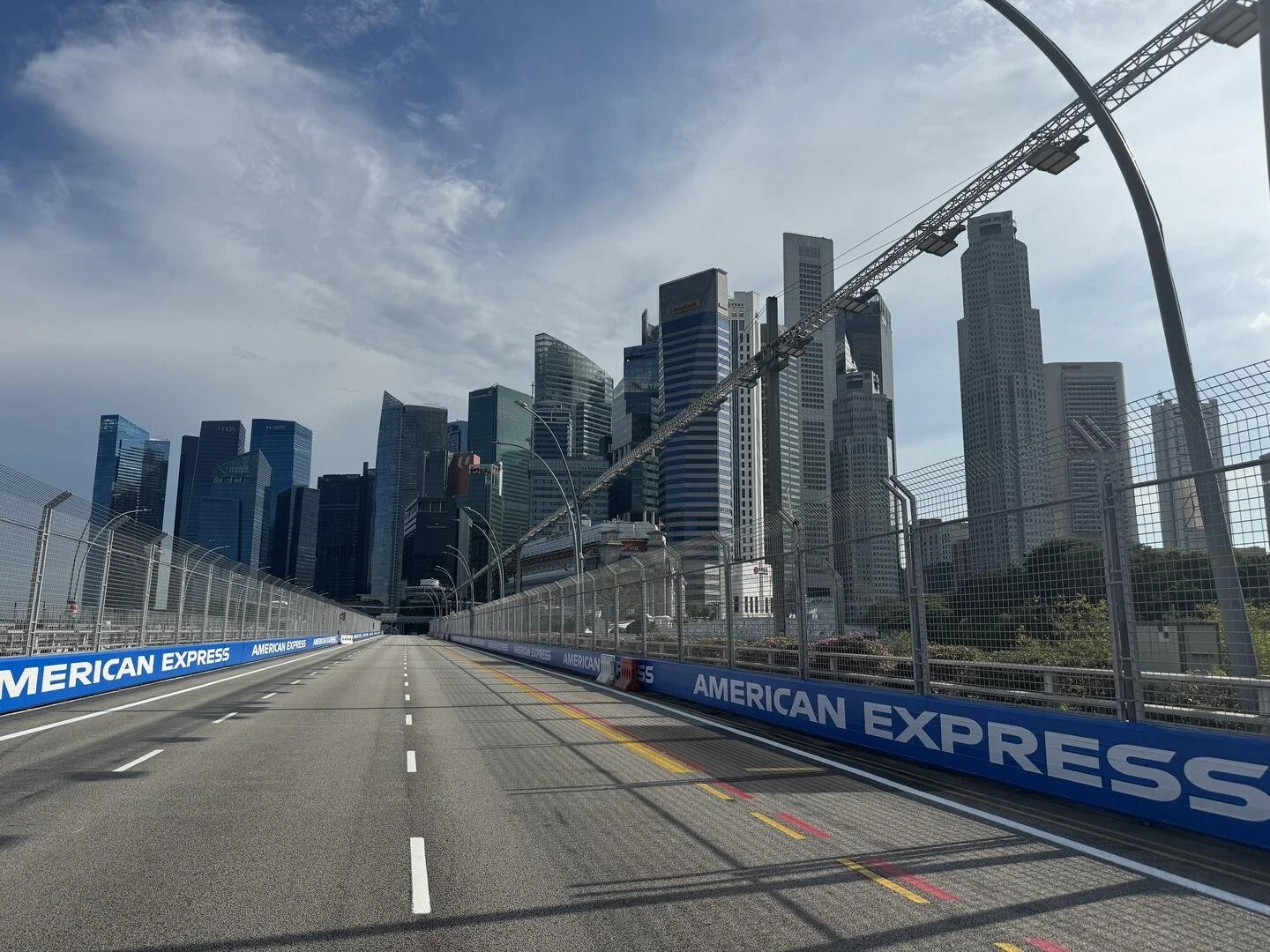 sinagpore skyline.jpg