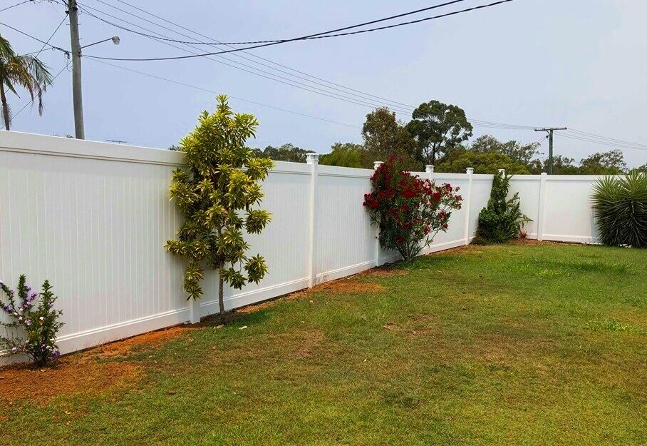 Full privacy fence 