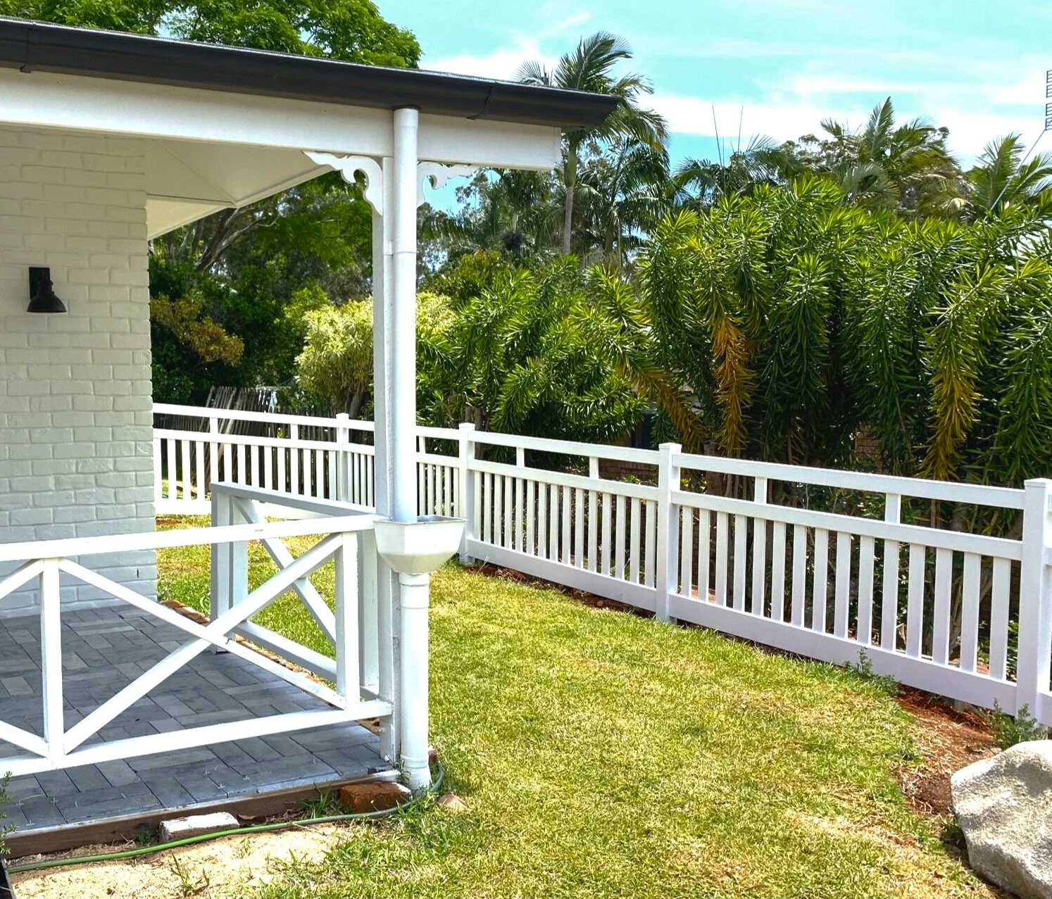 PVC Fence cost calculator Estimate fencing installation price online