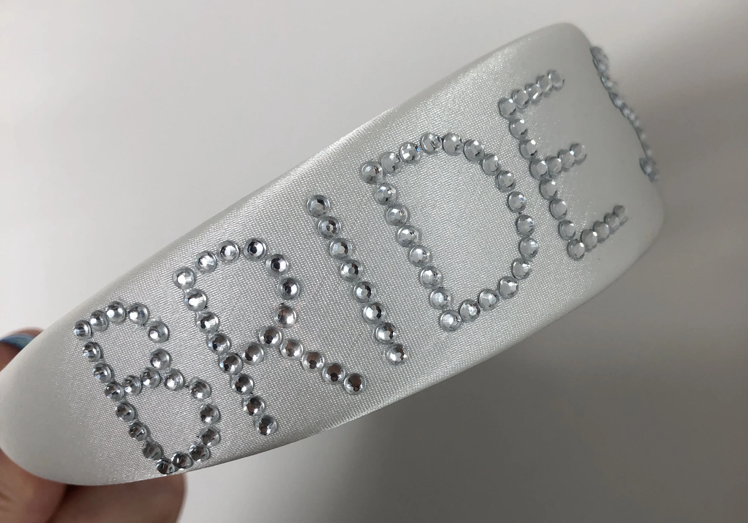 Bridal Hen doo diamanté headband