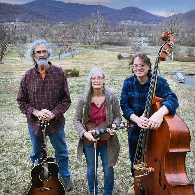 Photo of Smokin' Trout band members