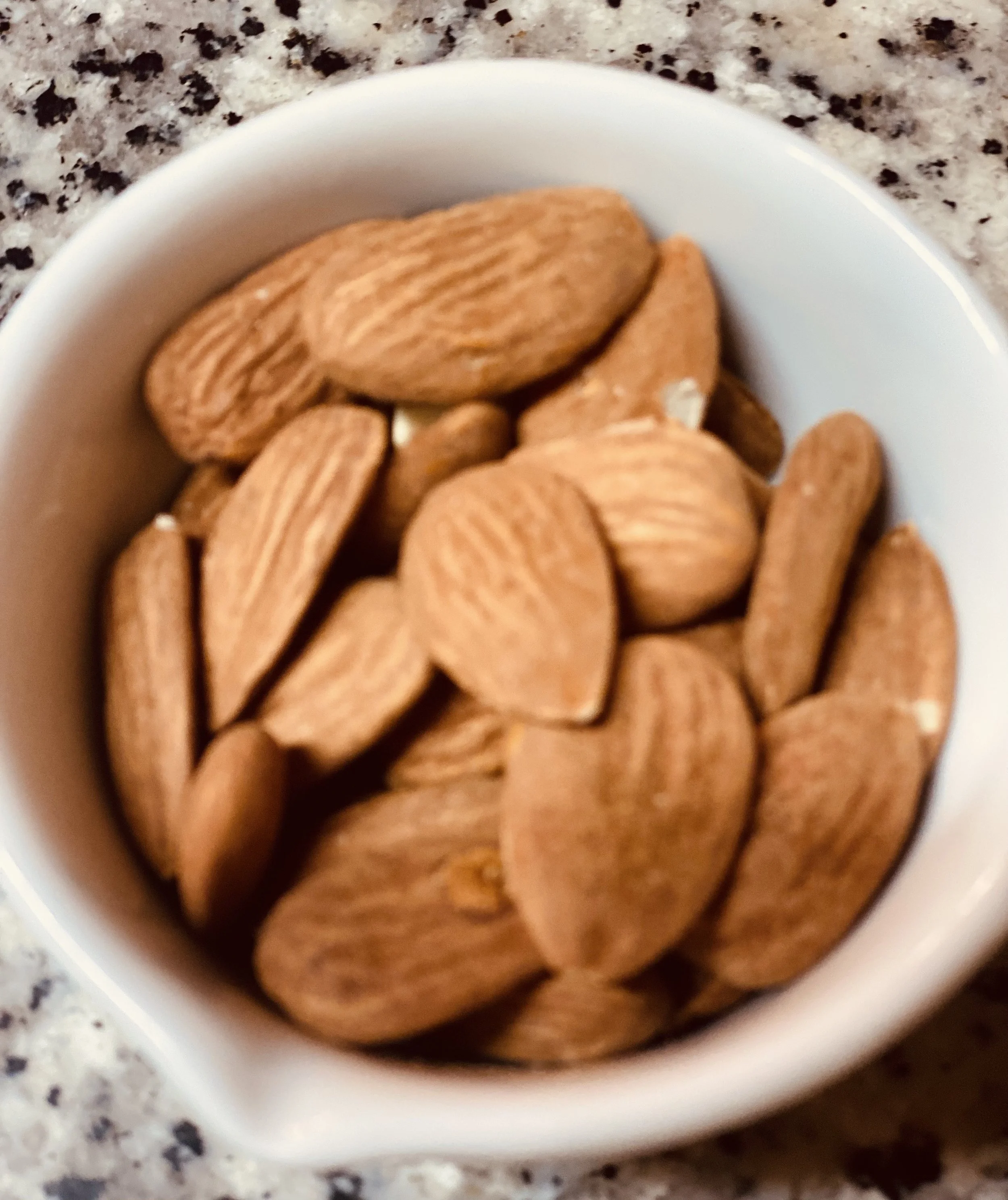 Almonds - buy organic grown in Europe