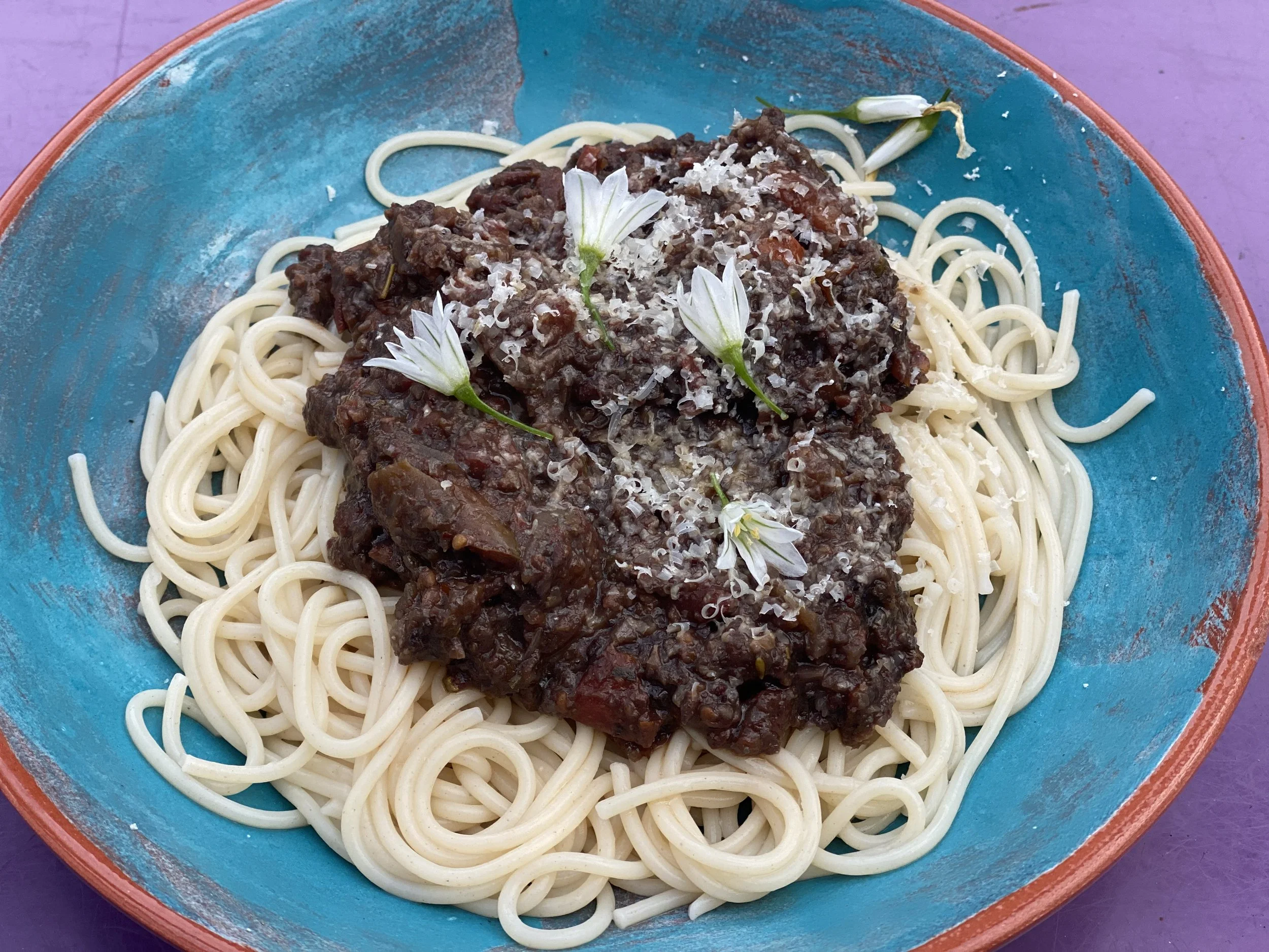 Spaghetti with Cauliflower &amp; Walnut Bolognese Sauce