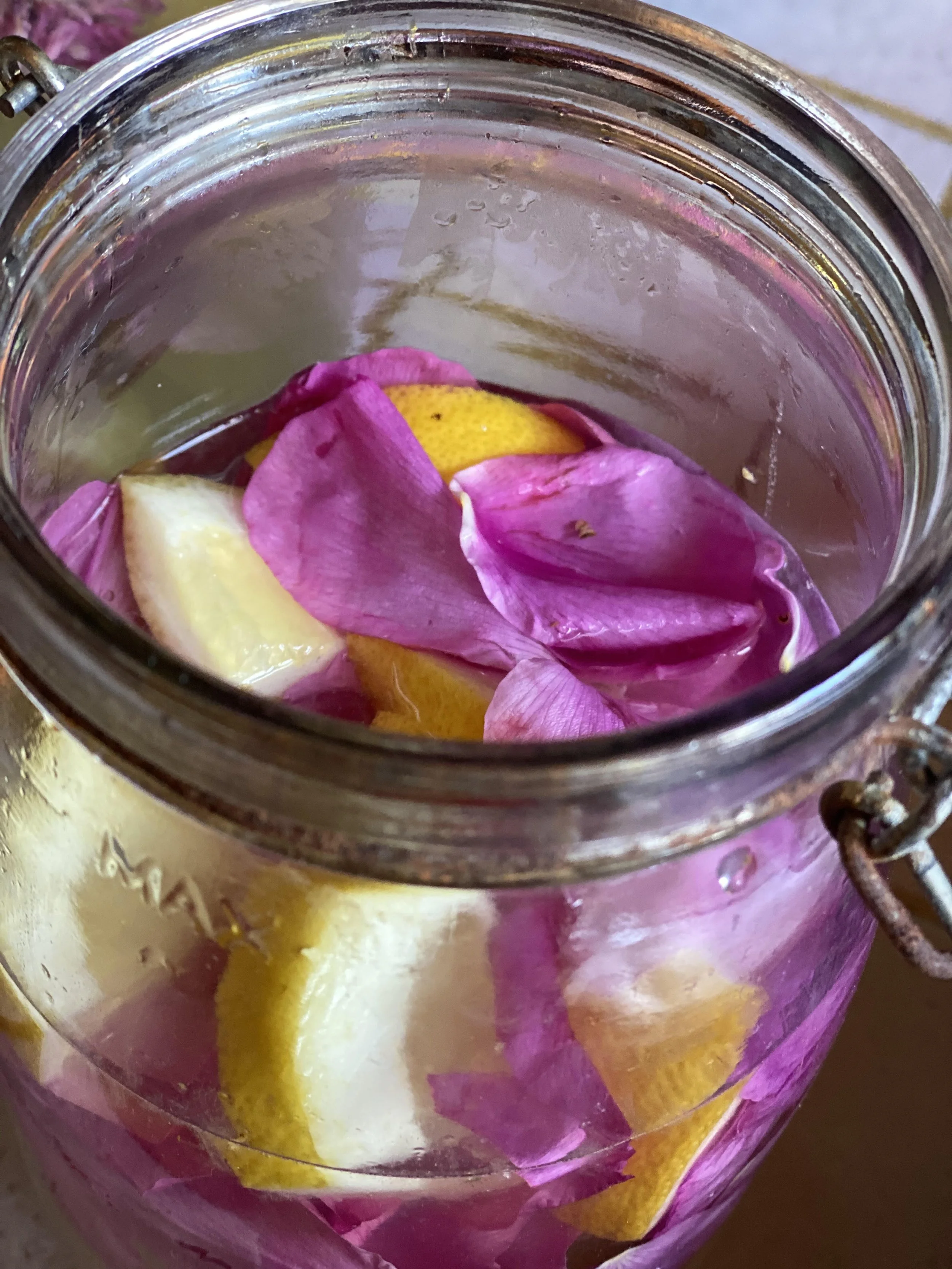 Rose Petal Lemonade-Champagne