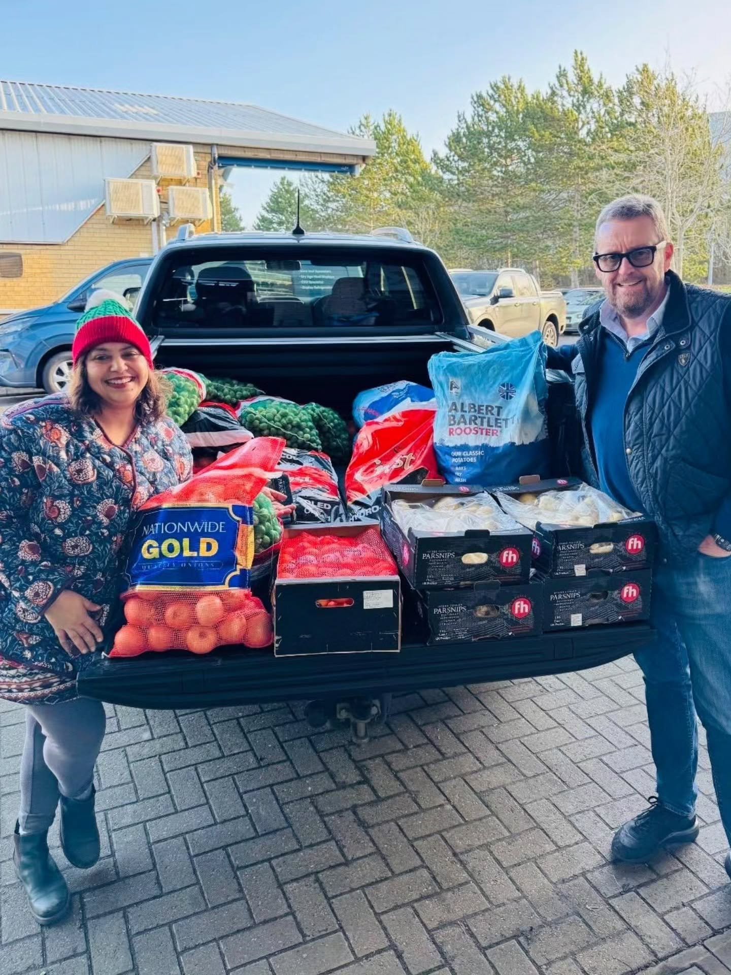 A huge thank you to all the incredible donors who generously supported us with fruit, vegetables, and festive treats for Christmas hampers this December 🎅🎁

We are extremely grateful to have received almost 300kg vegetables and fruit Nationwide Pro