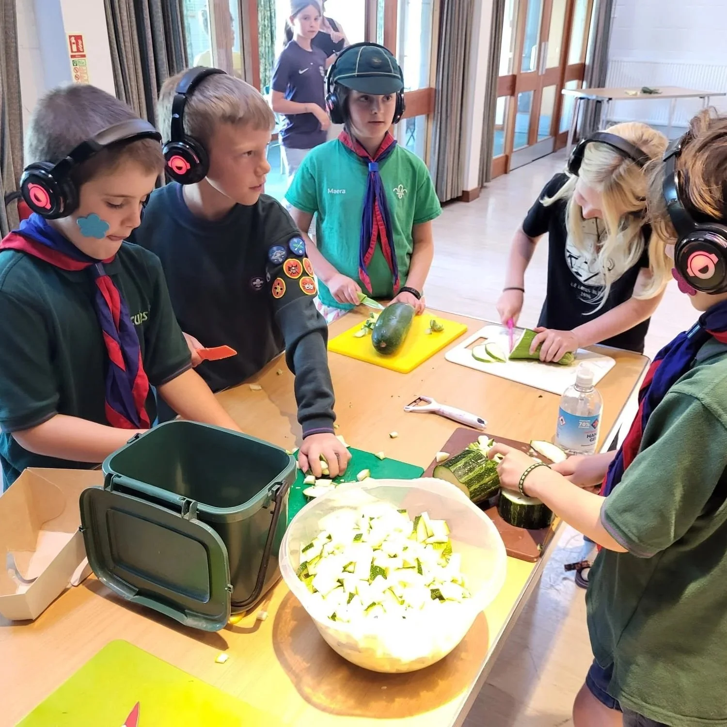 Disco Soup volunteers