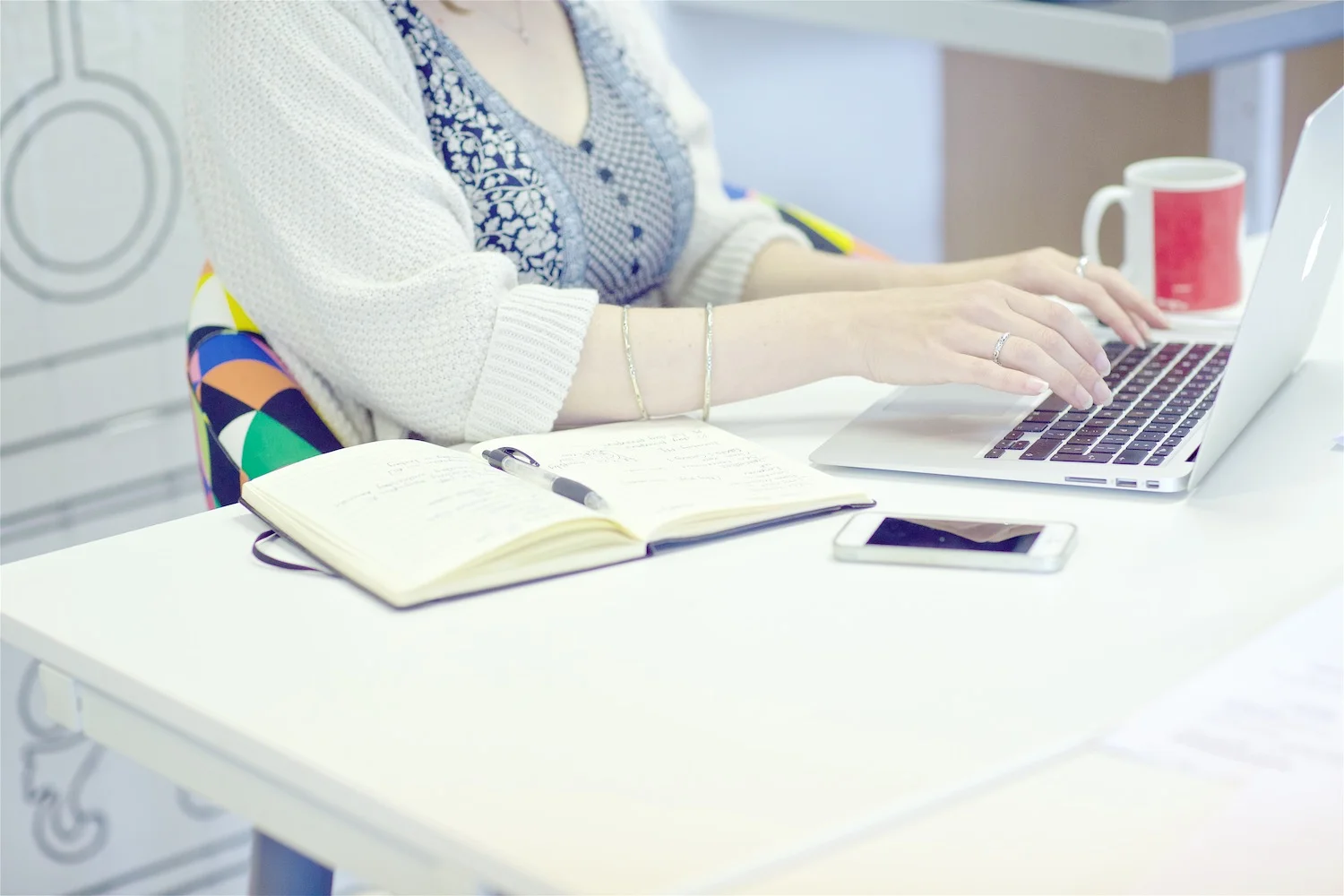RH - At work desk 013.jpg