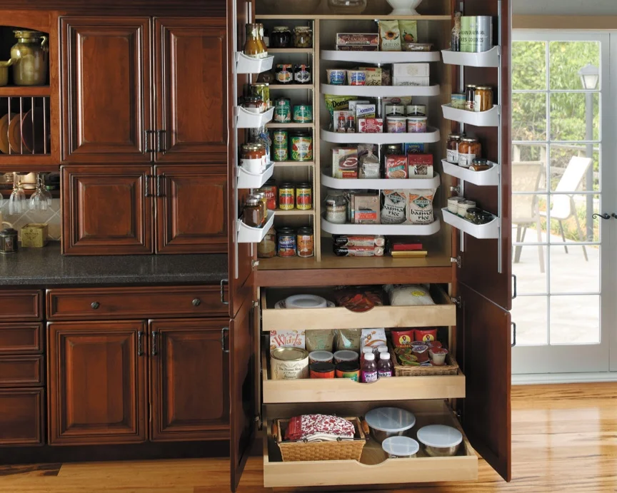 House of Kitchens - pantry2.jpg