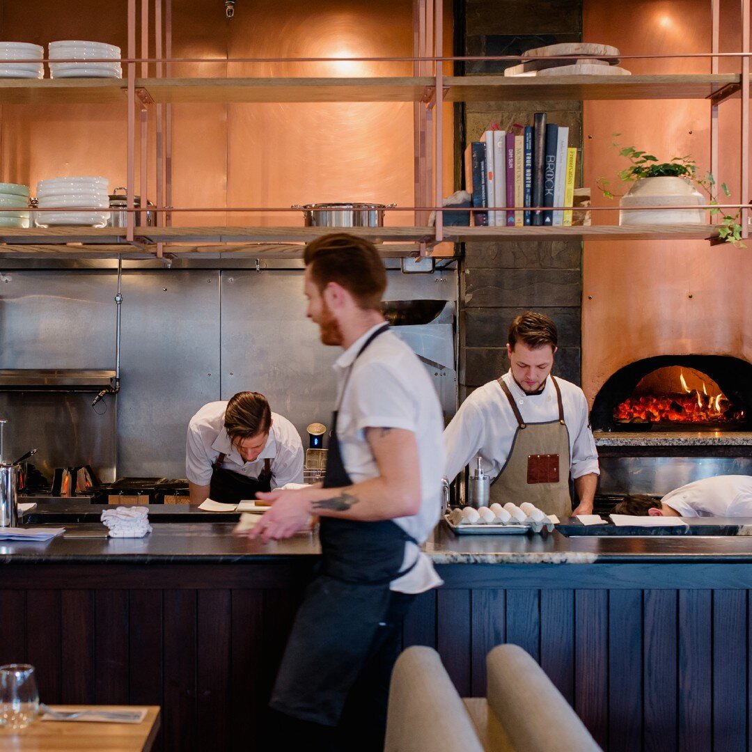 Come watch our chefs prepare your meal in our open kitchen.

Link in bio to reserve.

#thebison #banff #banffeats #tasteofbanff #mybanff #thebisonbanff #albertafood #mountaineats #localflavors