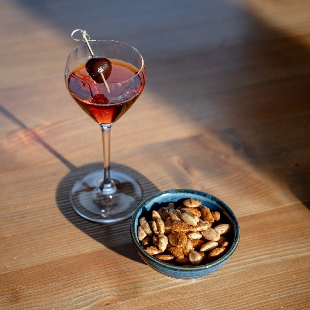 Everyone loves a crunchy snack: Chili + Cinnamon Spiced Almonds, grab a seat at our bar and pair them with your favorite cocktail.

#thebison #banff #banffeats #tasteofbanff #mybanff #thebisonbanff #albertafood #mountaineats #localflavors