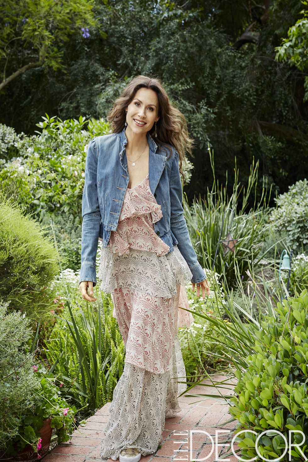 Minnie Driver in the garden of her home in Los Angeles, a 1940s ranch housedecorated by    Peter Dunham   .