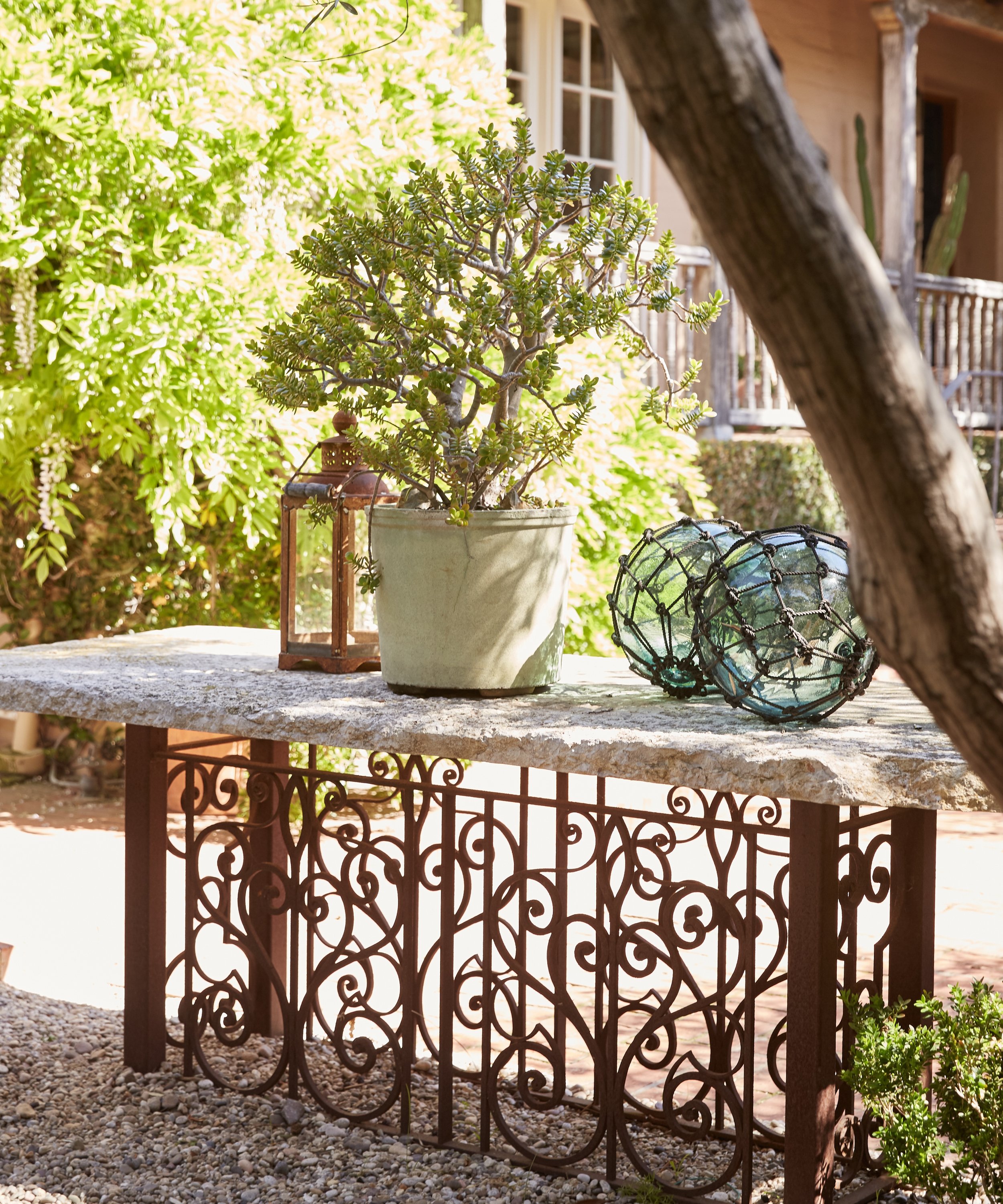 Hollywood Retreat_20230420_PD_Exteriors_0105.jpg