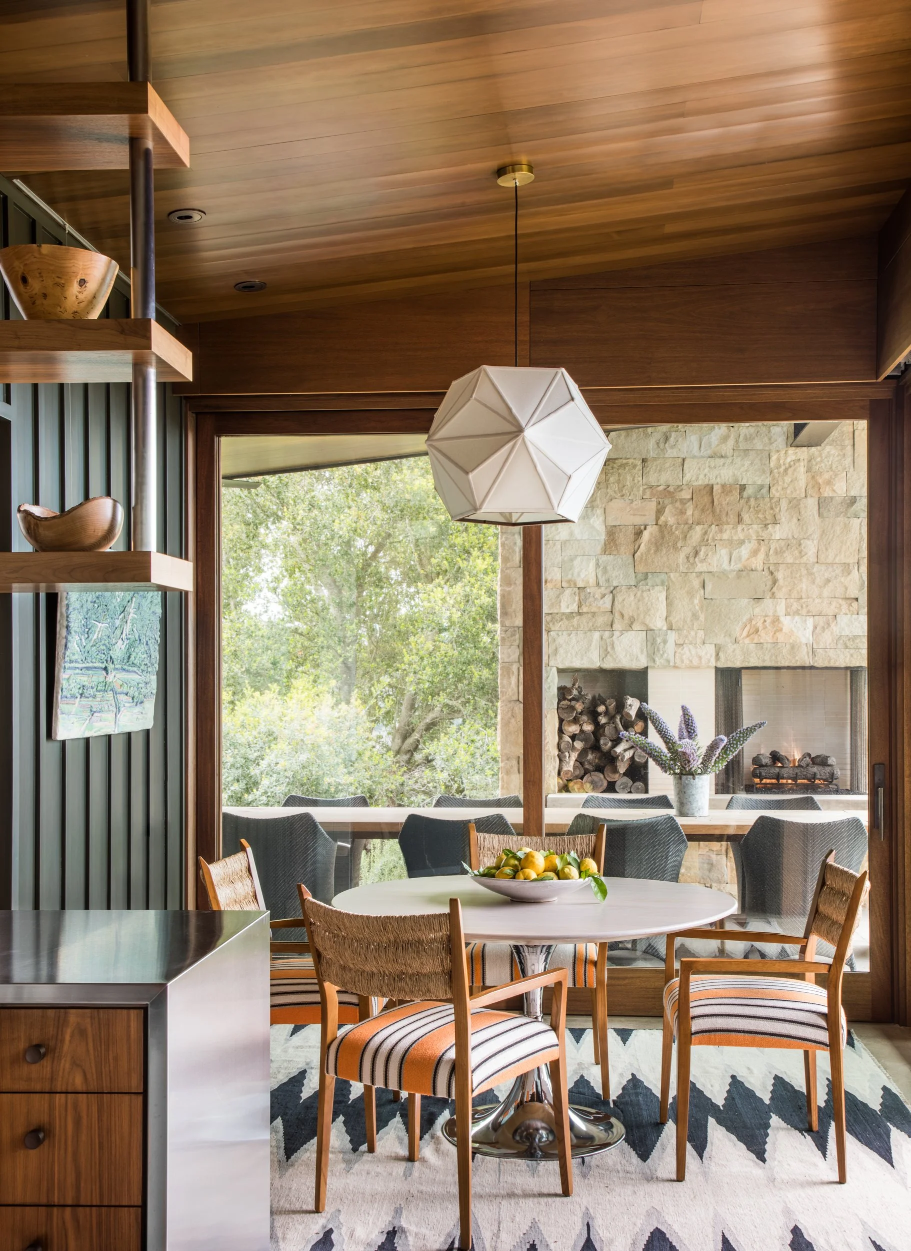 Peter Dunham_CA_DiningNook-0045-1_v2.jpg