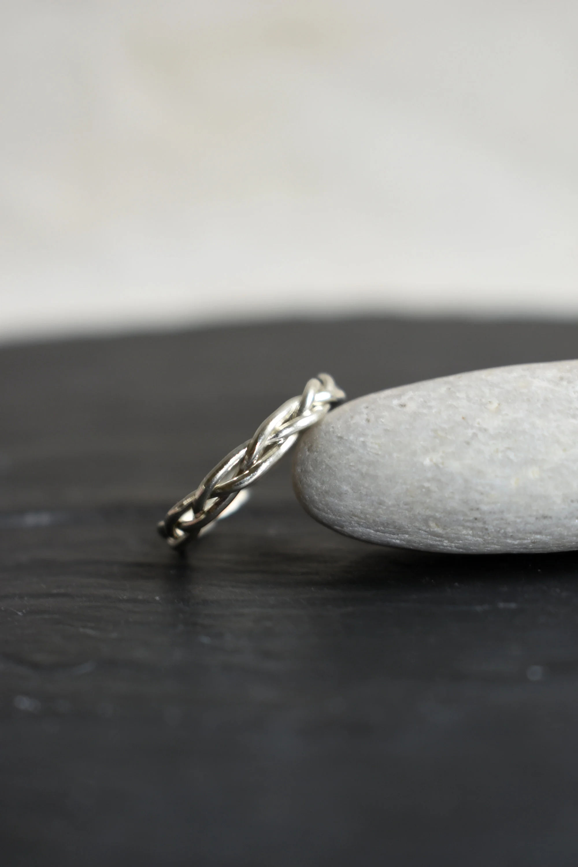 Bague argent large anneau bordure tréssée - Boutique Nirvana