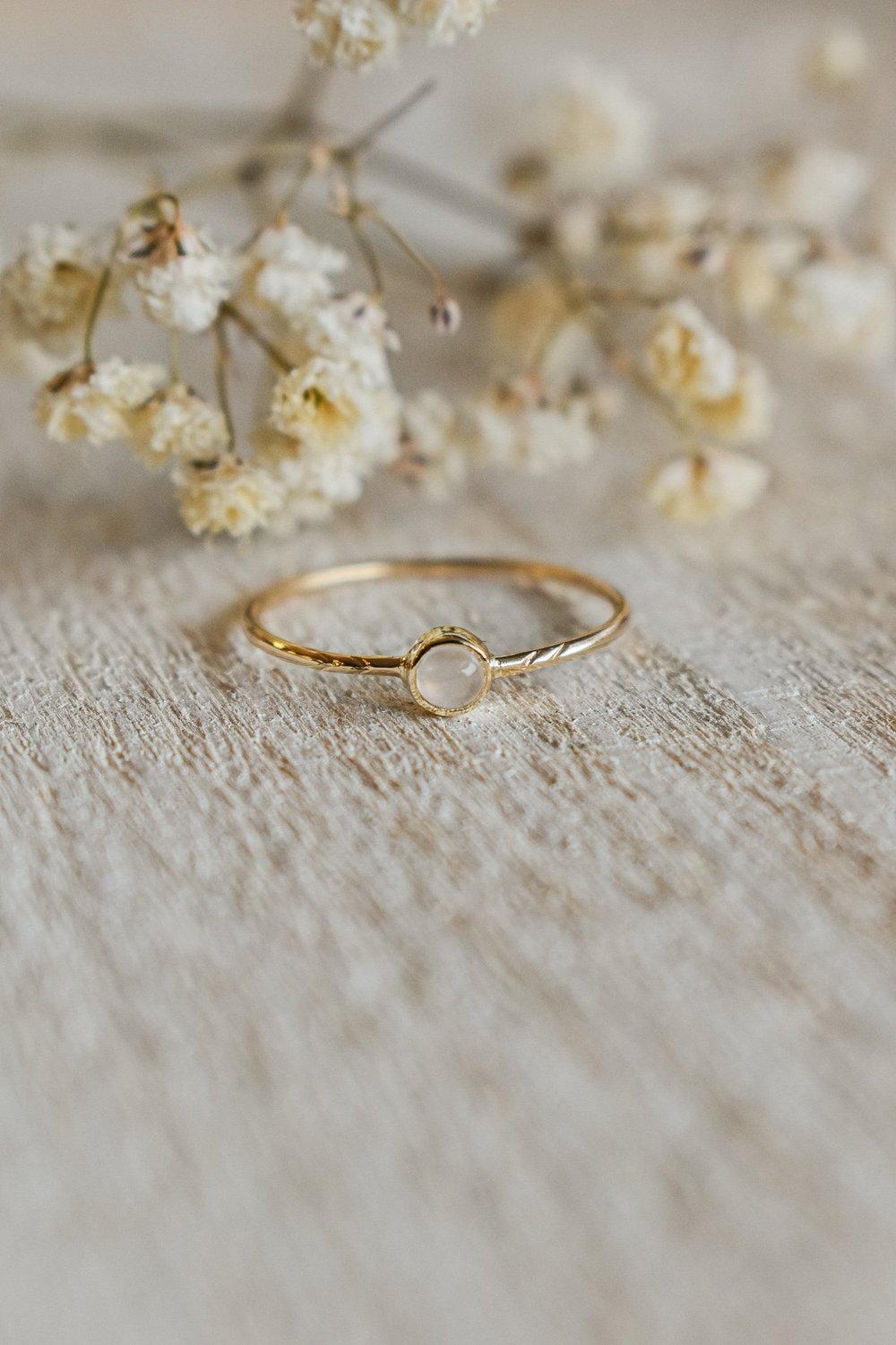 PolyannaDesignsUK - Grand carré Pierre de lune simple bague en argent