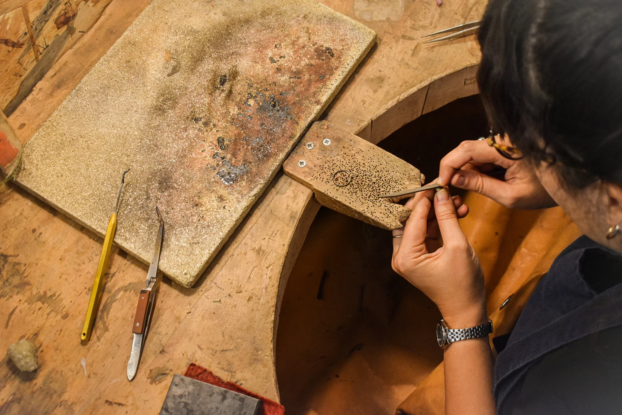 Voilà l’été breton, et il s’annonce radieux à l’atelier 🌞
Tout cela grâce à vous ! Vous qui êtes toujours plus nombreux à nous solliciter pour réaliser des créati