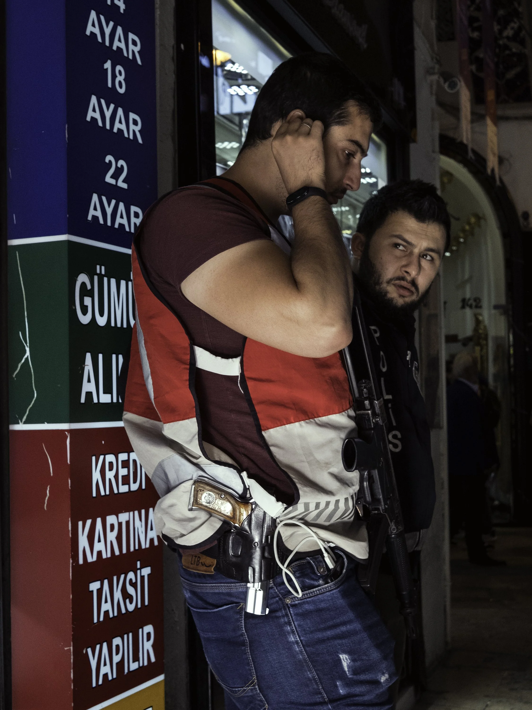 Cops turkey grand bazar DSCF0363-Edit resize.jpg