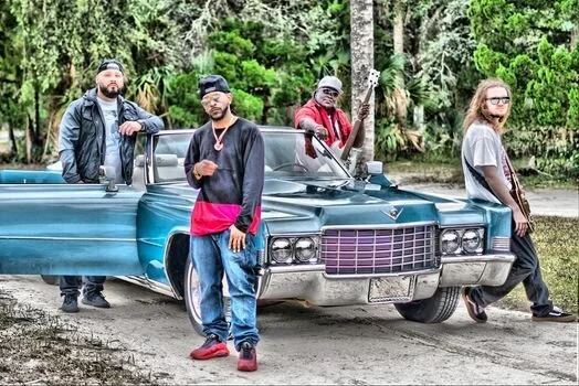 "Who is Trae Pierce &amp; the T-Stones?"