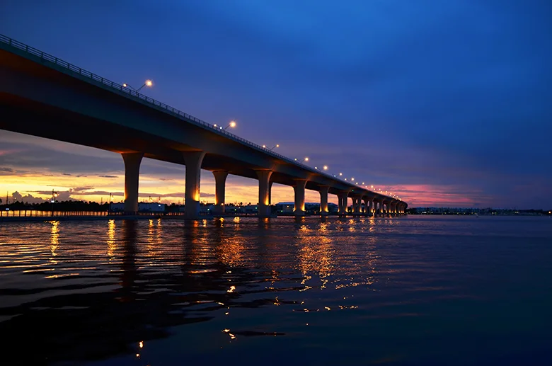 Roosevelt Bridge 2.jpg