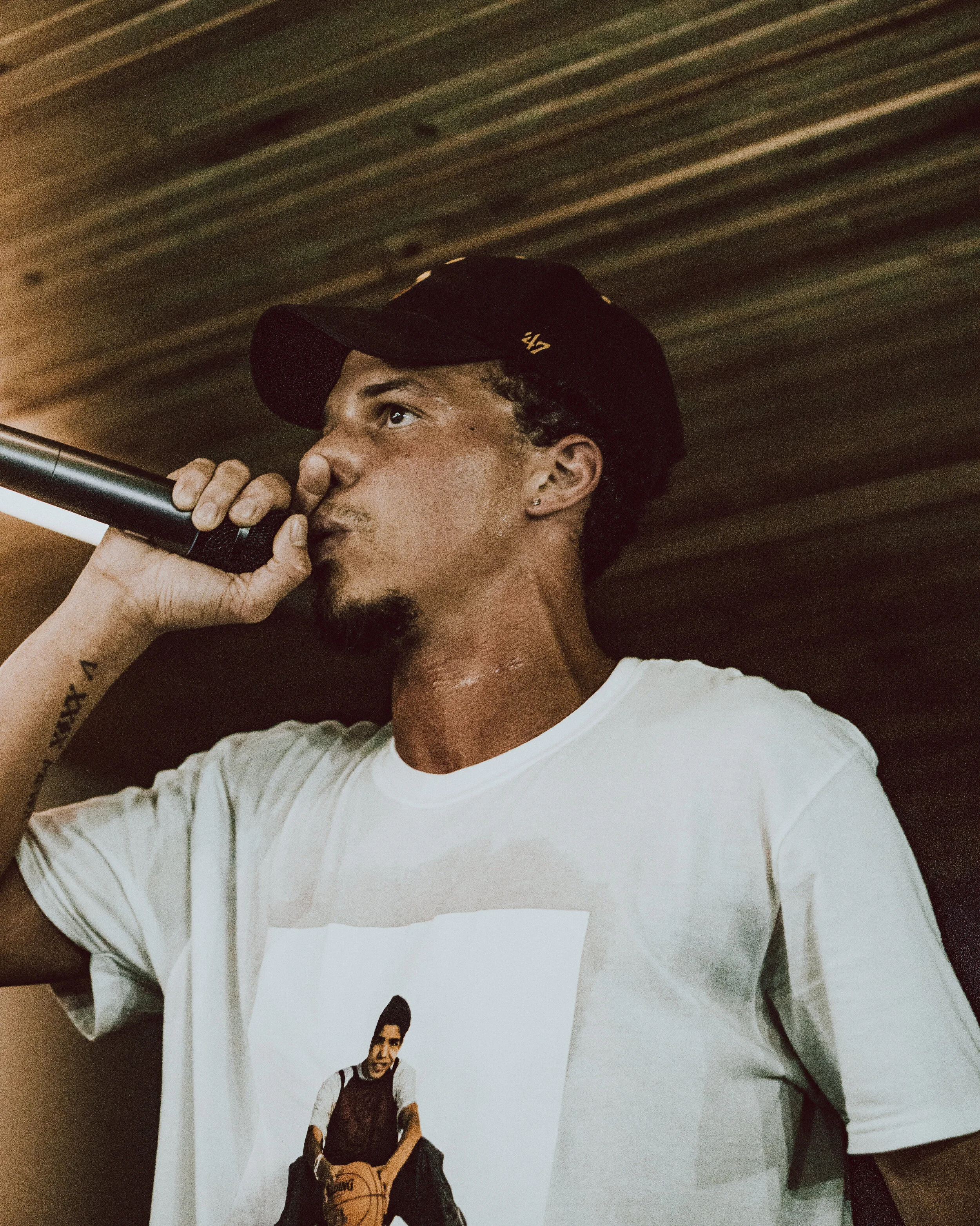 Jerelle brings his soundcloud page back with an exclusive. 