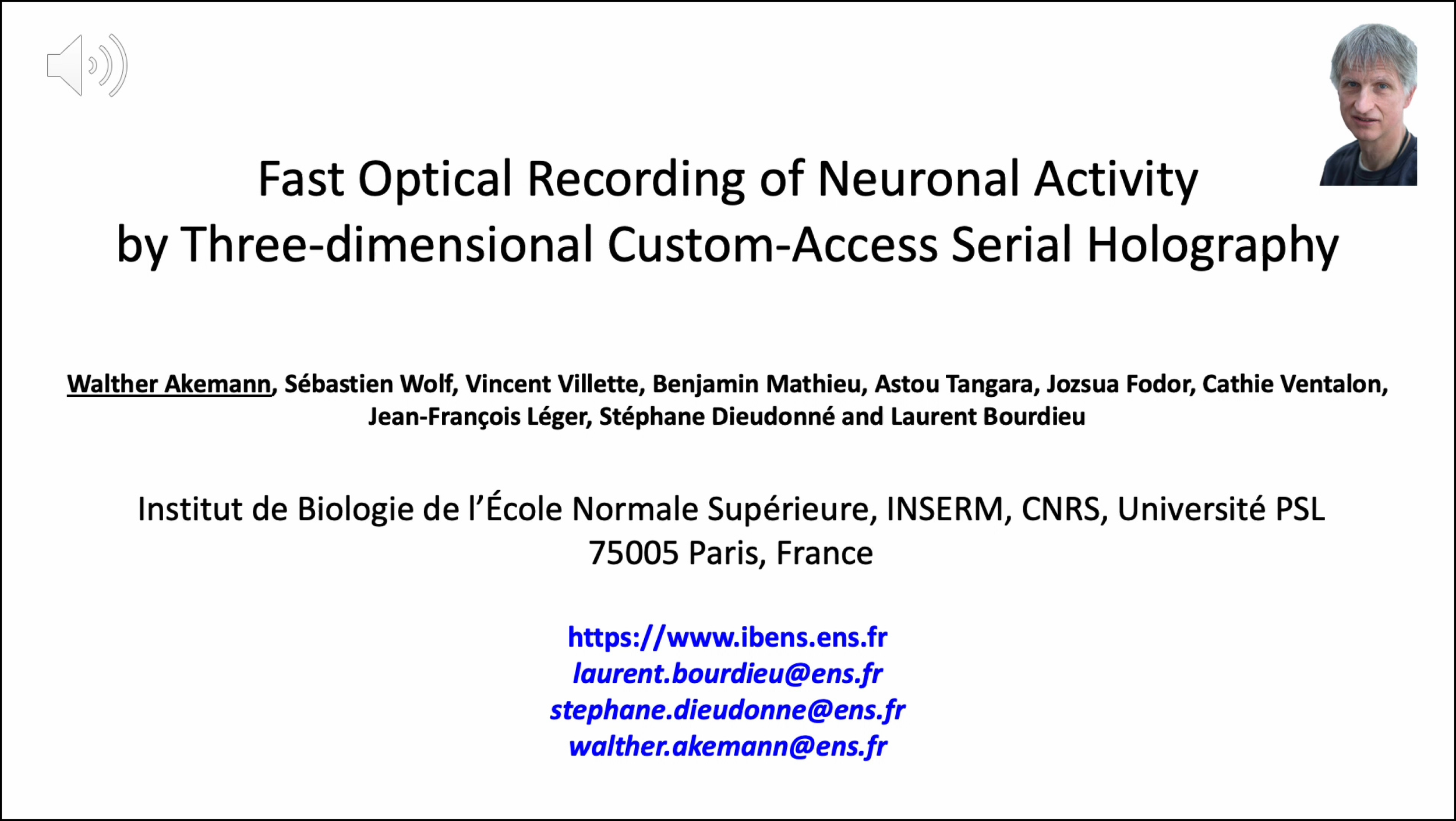 Fast optical recording of neuronal activity by three-dimensional custom-access serial holography