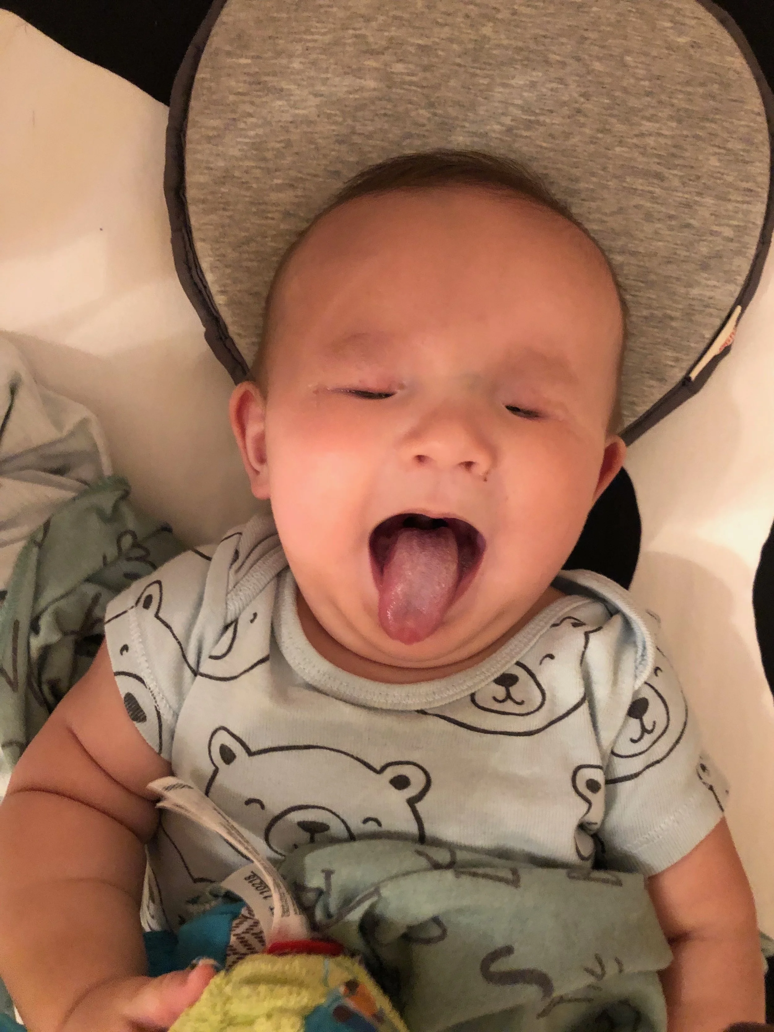 Smile 3-tongue.jpg