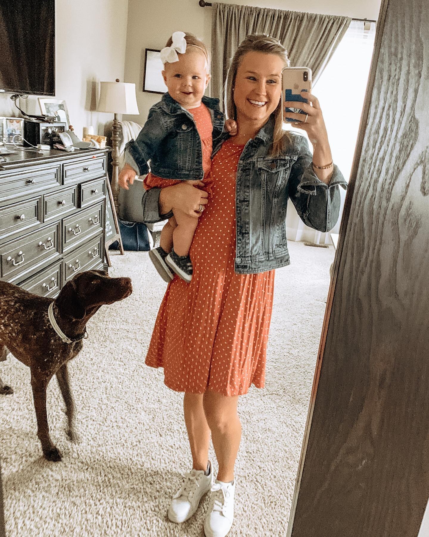 Twinning with my mini 🤍 Old Navy with allll the president&rsquo;s day sales 😍 Up to 50% off, so many adorable dresses on sale... and don&rsquo;t get me started on clothes for P❣️ ADD TO CART! &bull;
&bull;
&bull;
&bull;
&bull;
#sippnsunshine #mothe