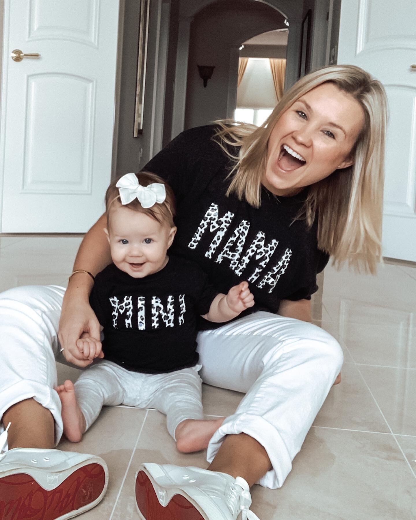 I&rsquo;m so excited to share these!! Three generations! 🥰 Huge Shoutout to @leanderboutique  for the most adorable shirts, if you are looking for custom orders, she is your girl!! 🤍
&bull;
&bull;
&bull;
&bull;
&bull;
#sippnsunshine #motherdaughter
