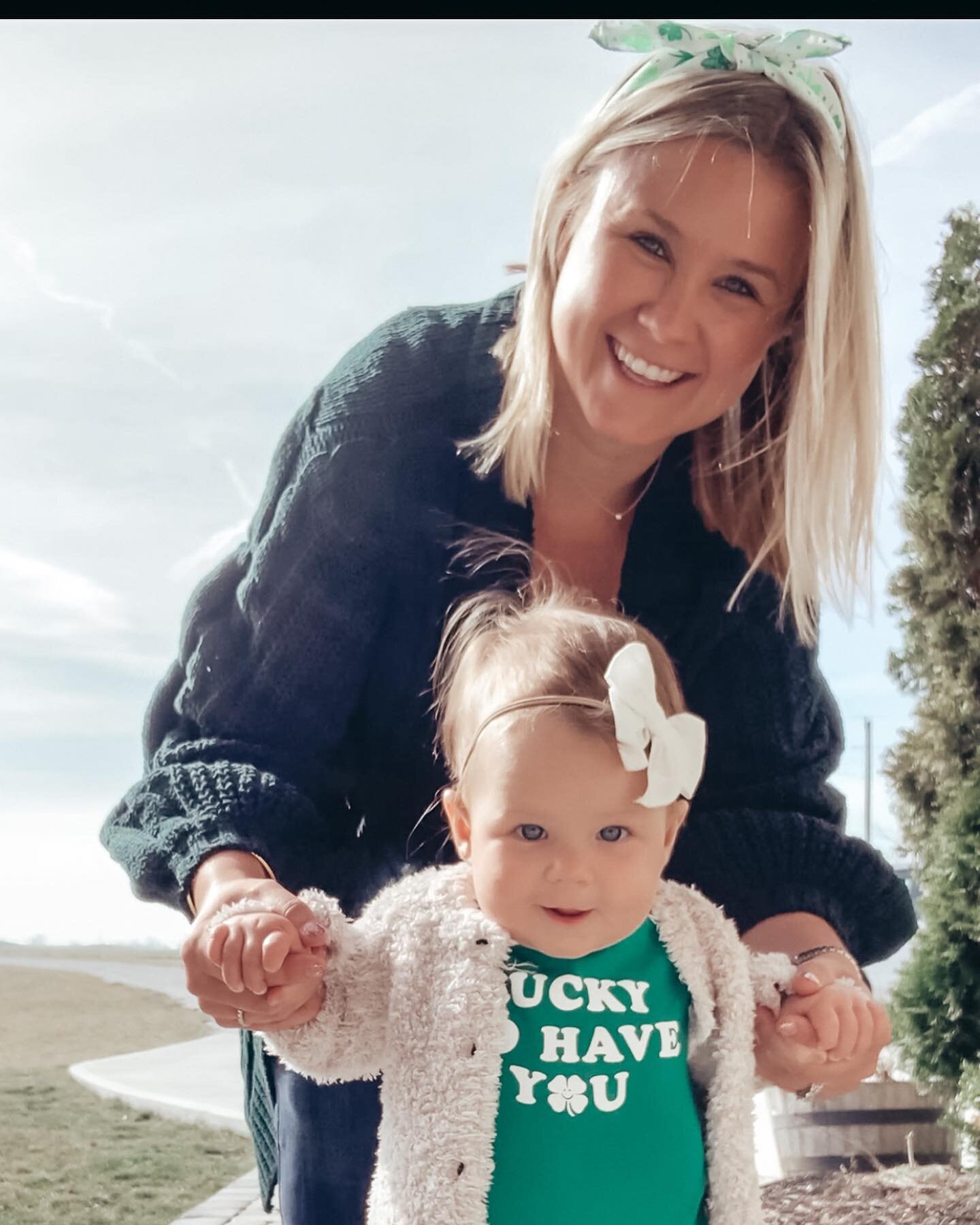 My little lucky charm 🍀 
&bull;
&bull;
&bull;
&bull;
&bull;
#sippnsunshine #motherdaughter #ohio #OH #Cbus #PA #pittsburgh #Pennsylvania #columbus #lifestyleblogger #styleblogger #luck #luckygirl #stpatricksday