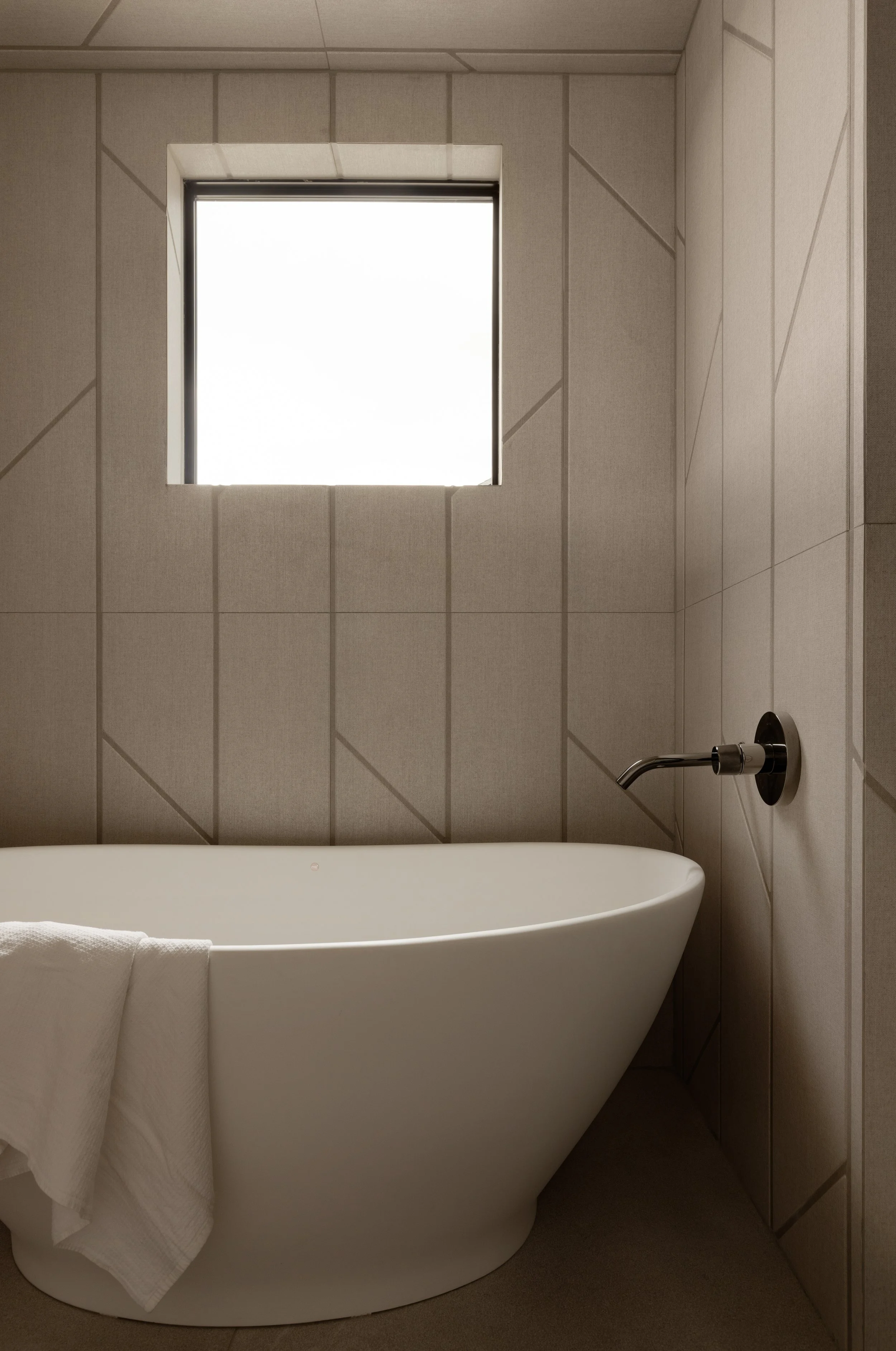 kyliefitts_vhinteriors_3663tallgrassct_8.jpg