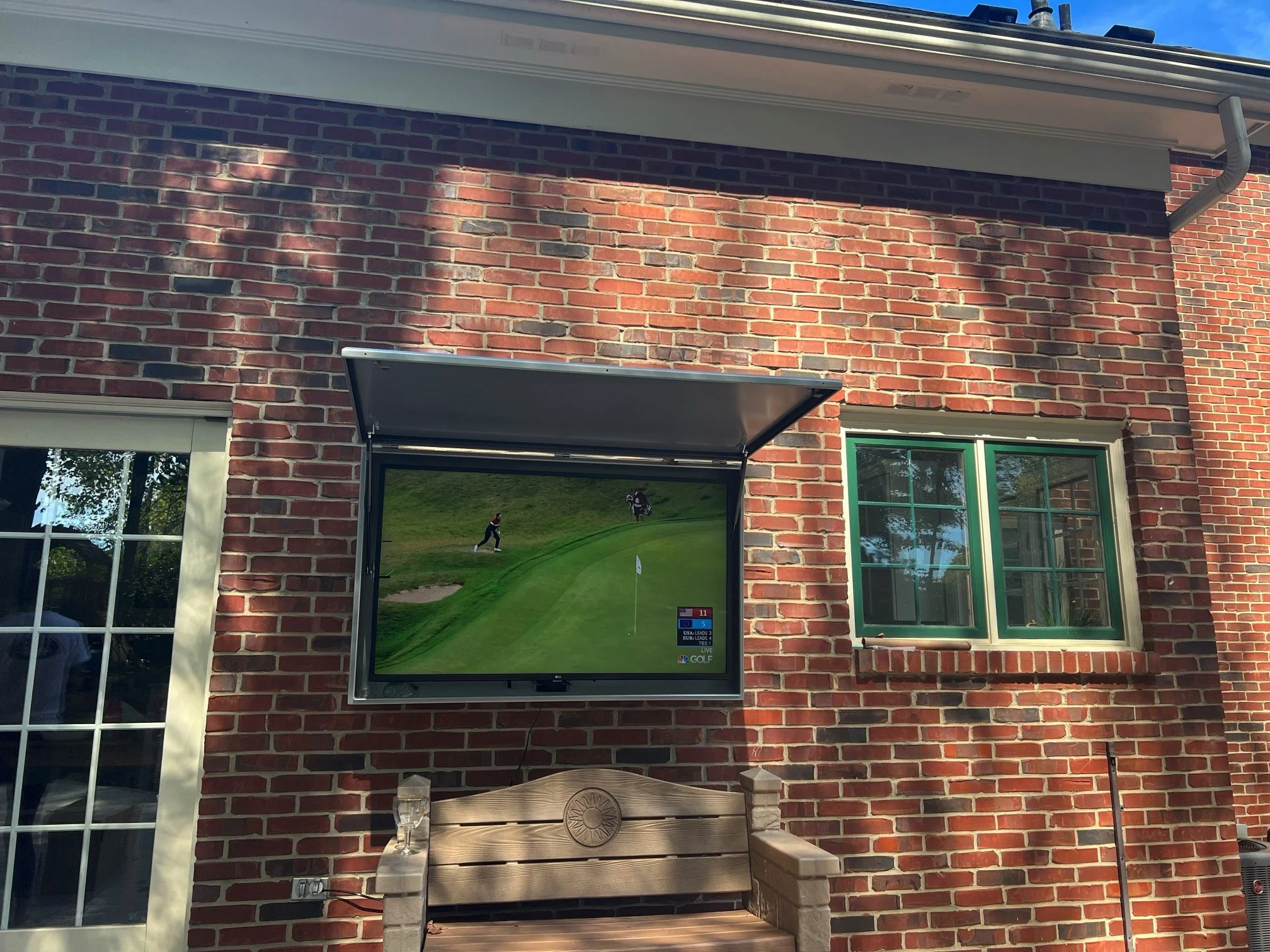 Tv Fortress EX Large 75 Brick Wall Installation