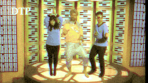 Spacekisser.2019-02-10 16_27_54.gif