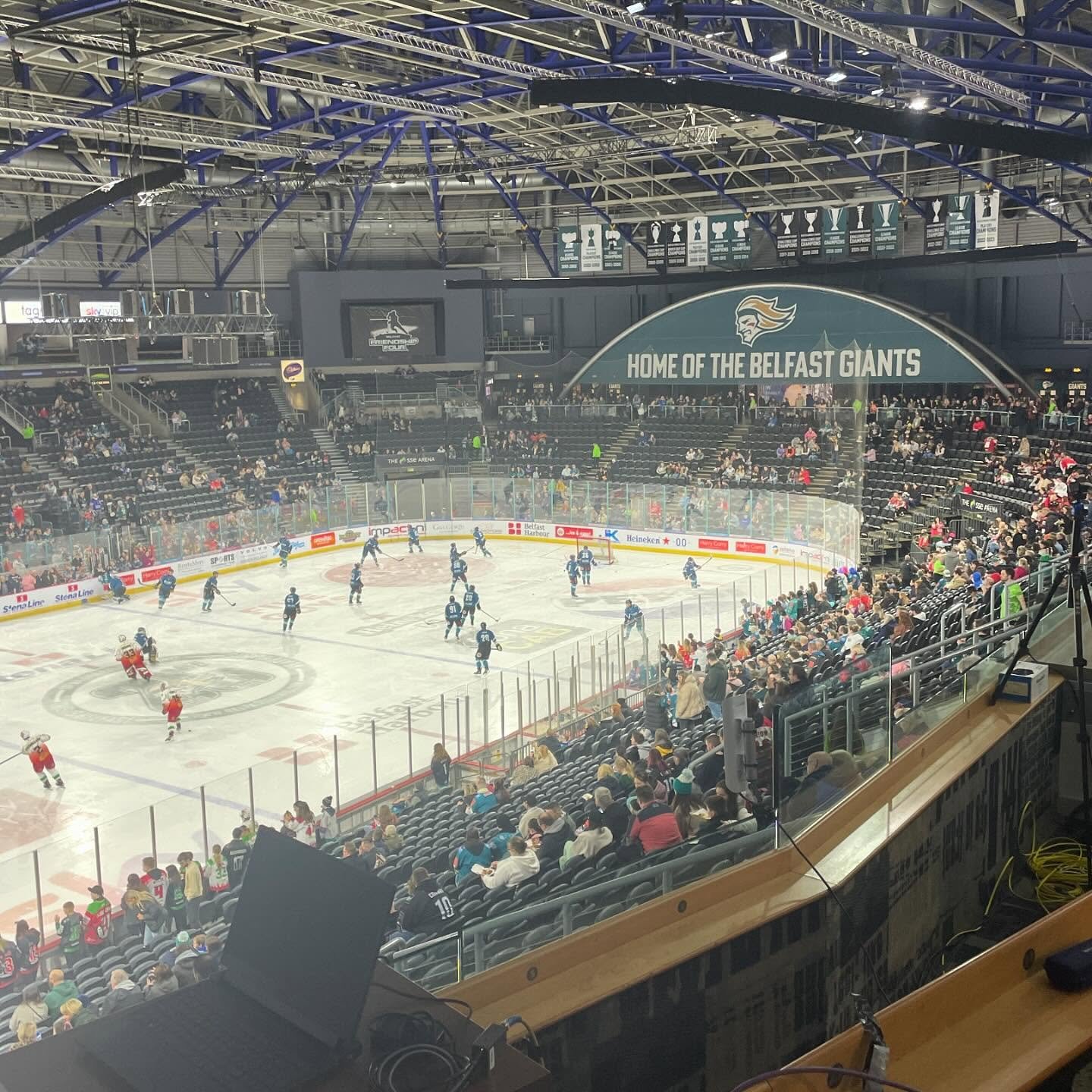 What a great experience being able to do the social media output for Cardiff Devils Ice Hockey over in Belfast. Thanks to everyone at Belfast Giants for the hospitality and warm welcome 🤜🏻🤛🏻

#Socialmedia #Graphicdesigner