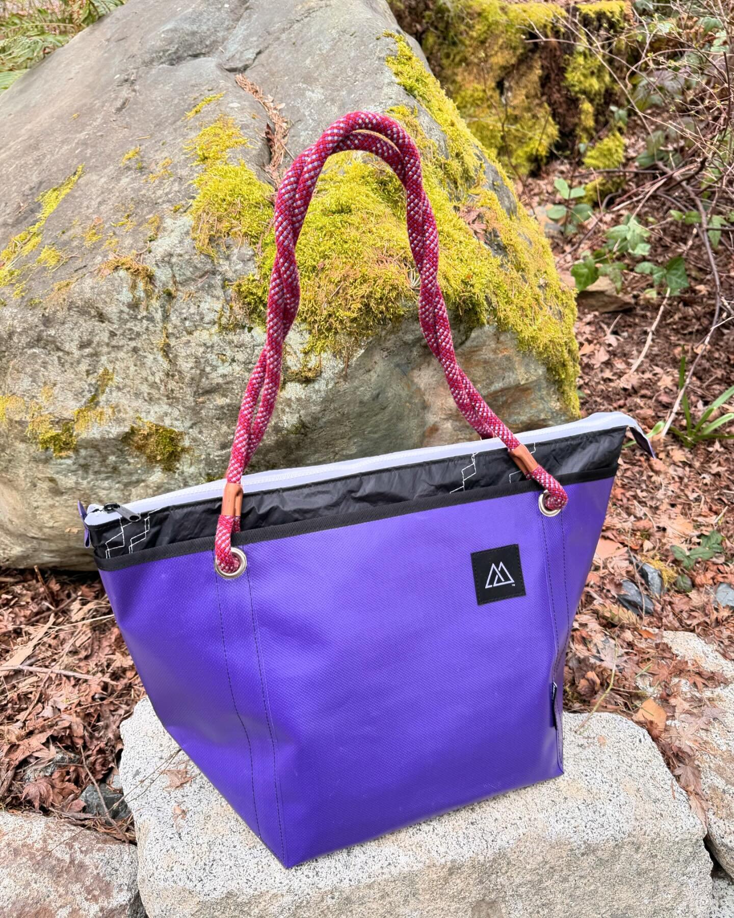 Happy International Women&rsquo;s Day! 
To celebrate this important day, we have released a brand new marble deluxe tote! ♻️ Our totes are locally made from sustainable materials, and are ready to accompany the amazing women we are celebrating in any