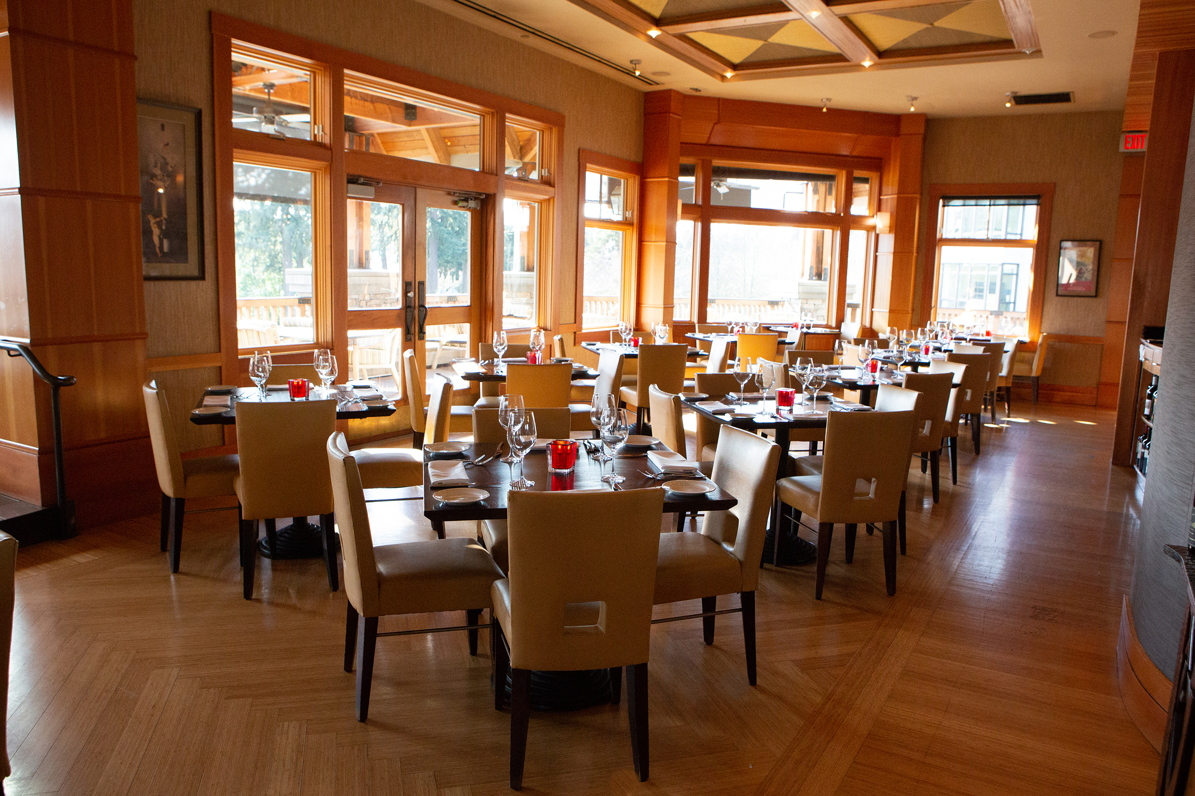FS_Make-a-reservation_BG.jpg