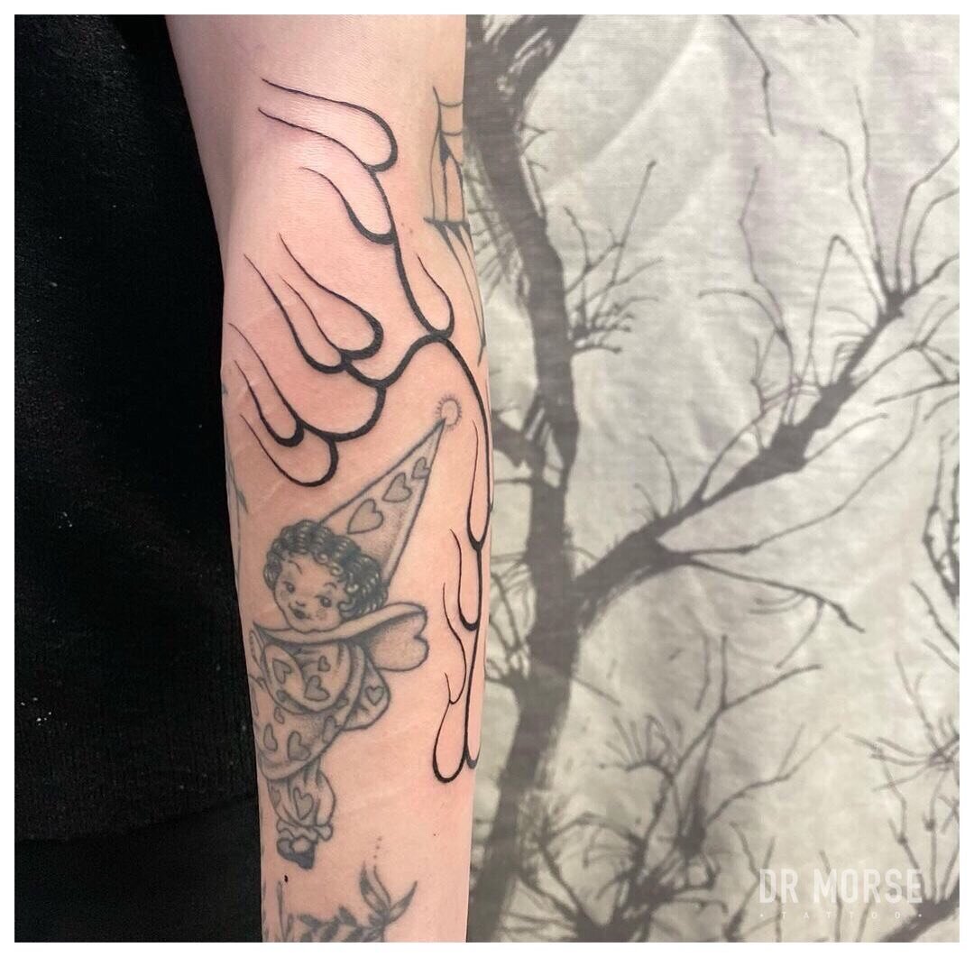 @monster.in.hibernation Thin flame gap filler for Tori :) Thank you 🖤

Healed clown by @miss.crude.tattoo ✨