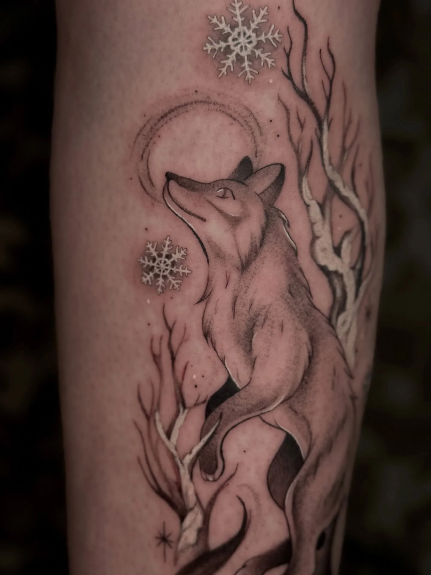 Custom winter fox for Ari *ੈ𑁍༘⋆🦊 

Thanks so much for the continued trust 🥰

@drmorsetattoo 
💌🔗link in bio for bookings