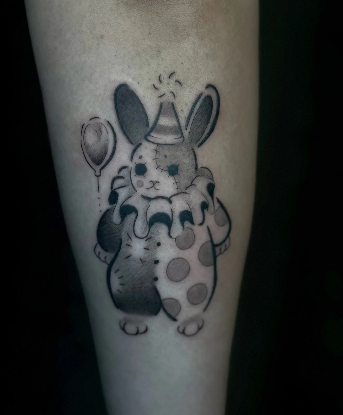 Clown bunny from my flash got adopted by @jordene_tait 
 ִֶָ𓂃 ࣪˖ ִֶָ🐇་༘࿐ Thanks so much ☺️🤍 

➡️Swipe to the end to see the healed result ₍ᐢ. ̫ .ᐢ₎

📍@drmorsetattoo
🔗💌 Link in bio for bookings
&bull;
&bull;
#nztattoo #wellingtontattooartist #we