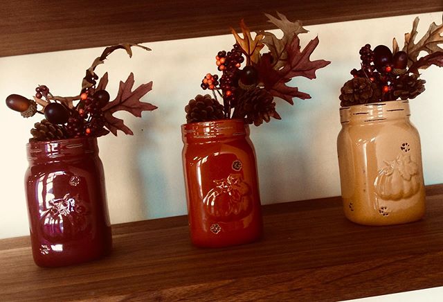 I know it&rsquo;s not even September yet, but who else just loves autumn?! 🍂🍁☕️ Hands up if you&rsquo;re looking forward to stylish jackets, cozy scarves, and all things pumpkin 🙋&zwj;♀️