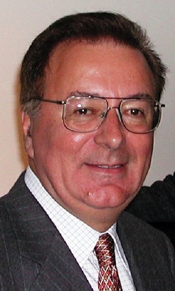 The 1997 George R. Stibitz Computer & Communications Pioneer Award Federico Faggin For Co-Inventing The Microprocessor