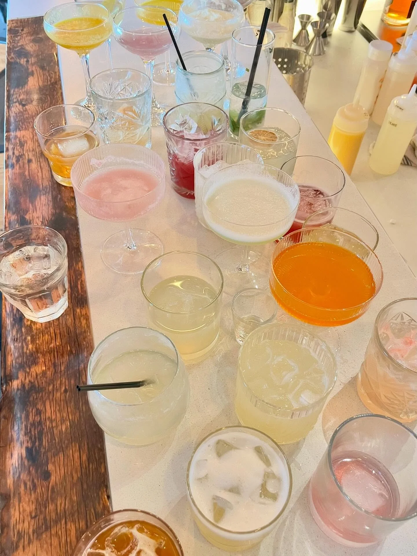 NEW MENU!✨ The flavors of summer have officially arrived at Elevation 5003!! Swing by this weekend to find your new favorite! 😎🍍⛱️

#elevation5003distillery #elevatingspiritslocally #craftcocktails #local #fortcollins #patio #tgif #friday