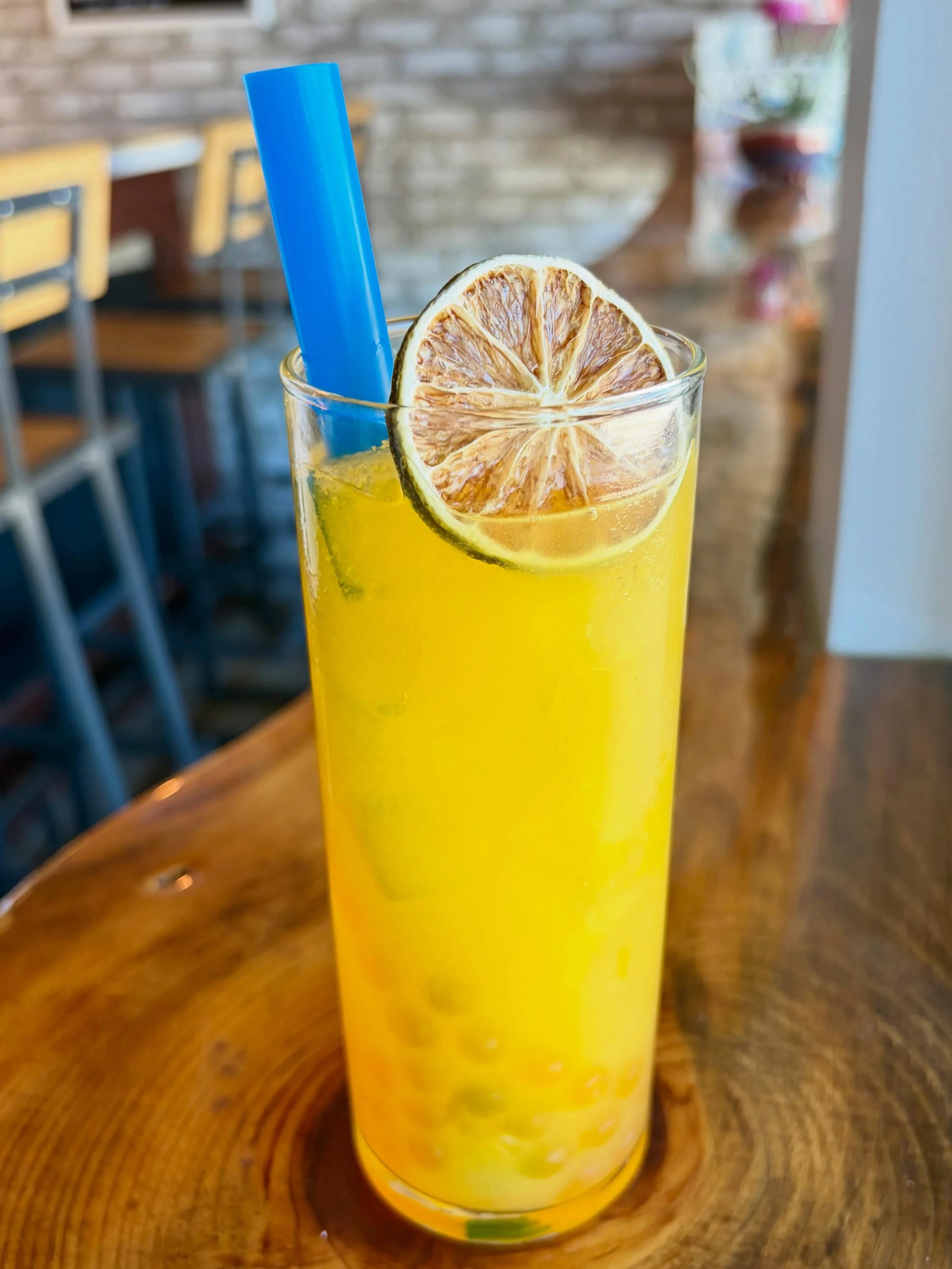 Time to clock out for the 4th of July weekend! 🇺🇸✨
 
&ldquo;Out of Office&rdquo;: Lunarshine Whiskey &bull; Falernum Liqueuer &bull; mango &bull; oolong tea &bull; orgeat &bull; lime &bull; salt &bull; mango boba 🥭🍋&zwj;🟩

Weekend hours: 
Thurs: