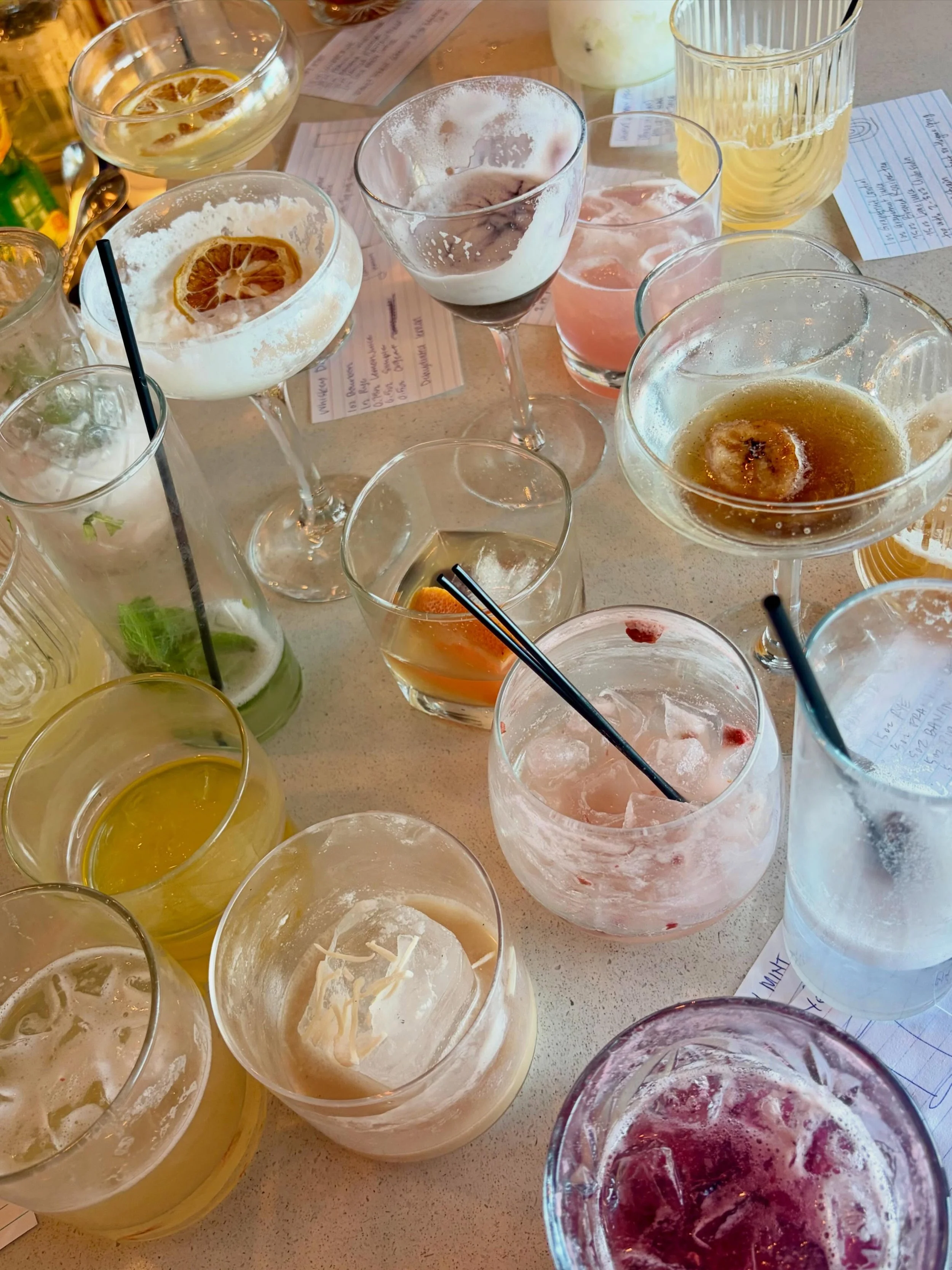 The empty glasses speak for themselves👀&hellip; this menu is unlike any other! 
✨NEW SUMMER MENU launches tonight! Come in to find your seasonal favorite! ☀️⛱️🍹

#elevation5003distillery #elevatingspiritslocally #craftcocktails #whiskey #fortcollin