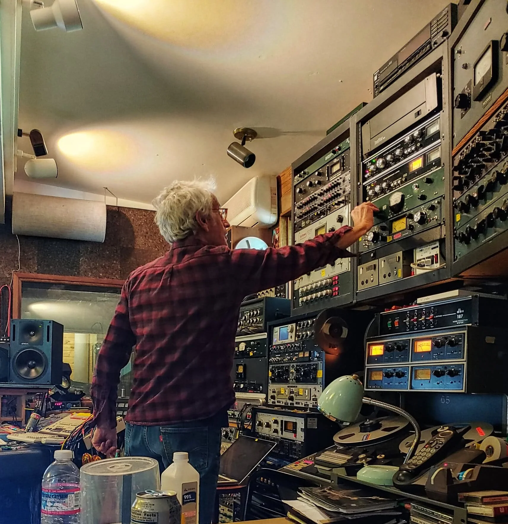 gung-ho-studio-widespread-haze-mixing.jpg