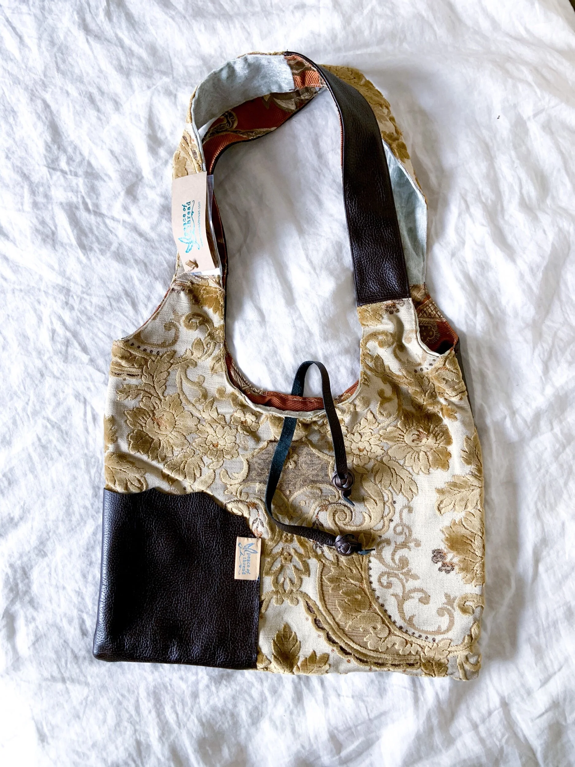 7A3D3AE6-7917-4539-B1E4-99AF41085E81