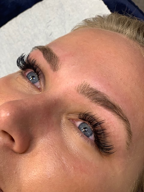 northbrook eyelash extensions.jpg