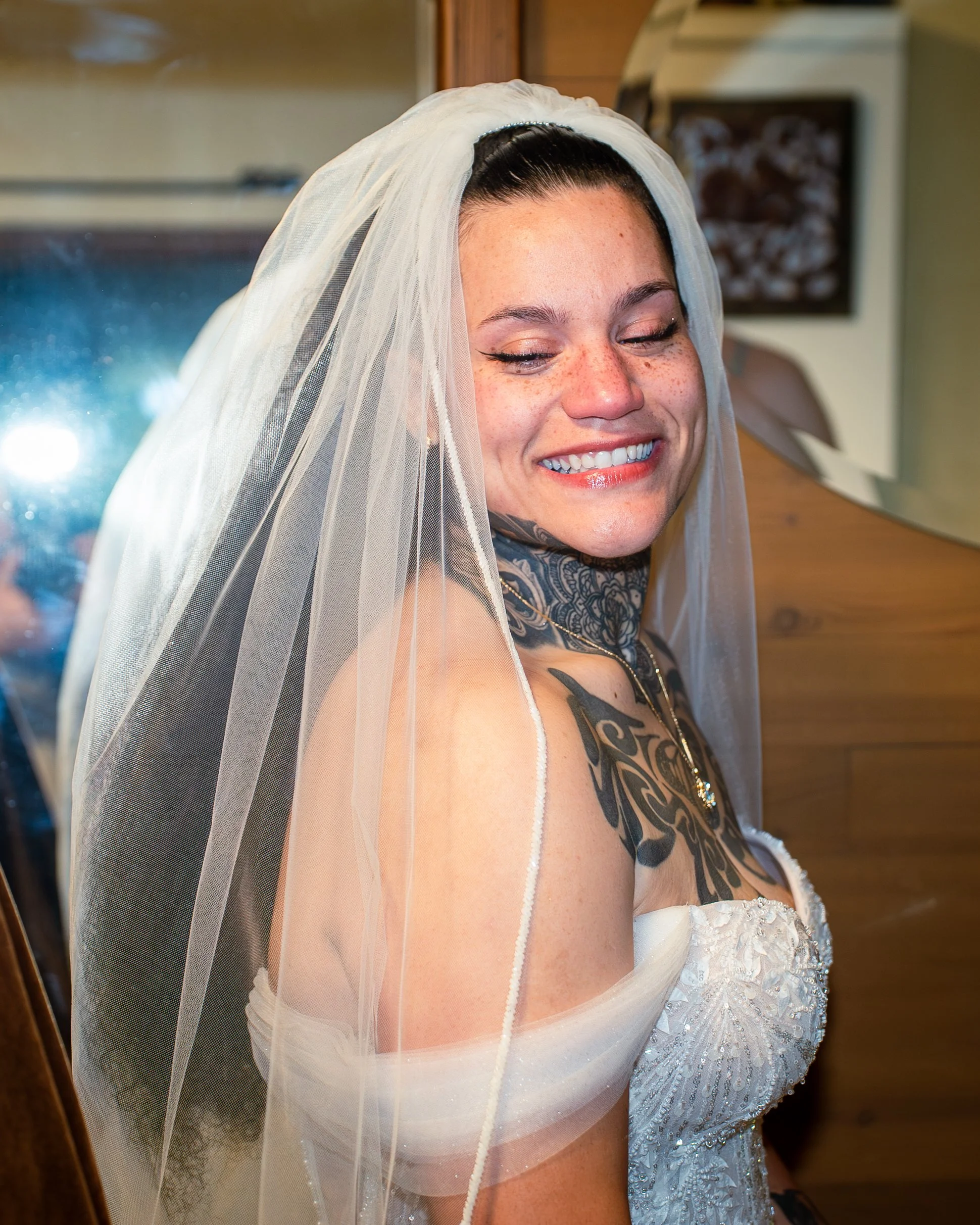 Halbrook_Wedding_027_Bride_Preperation.jpg