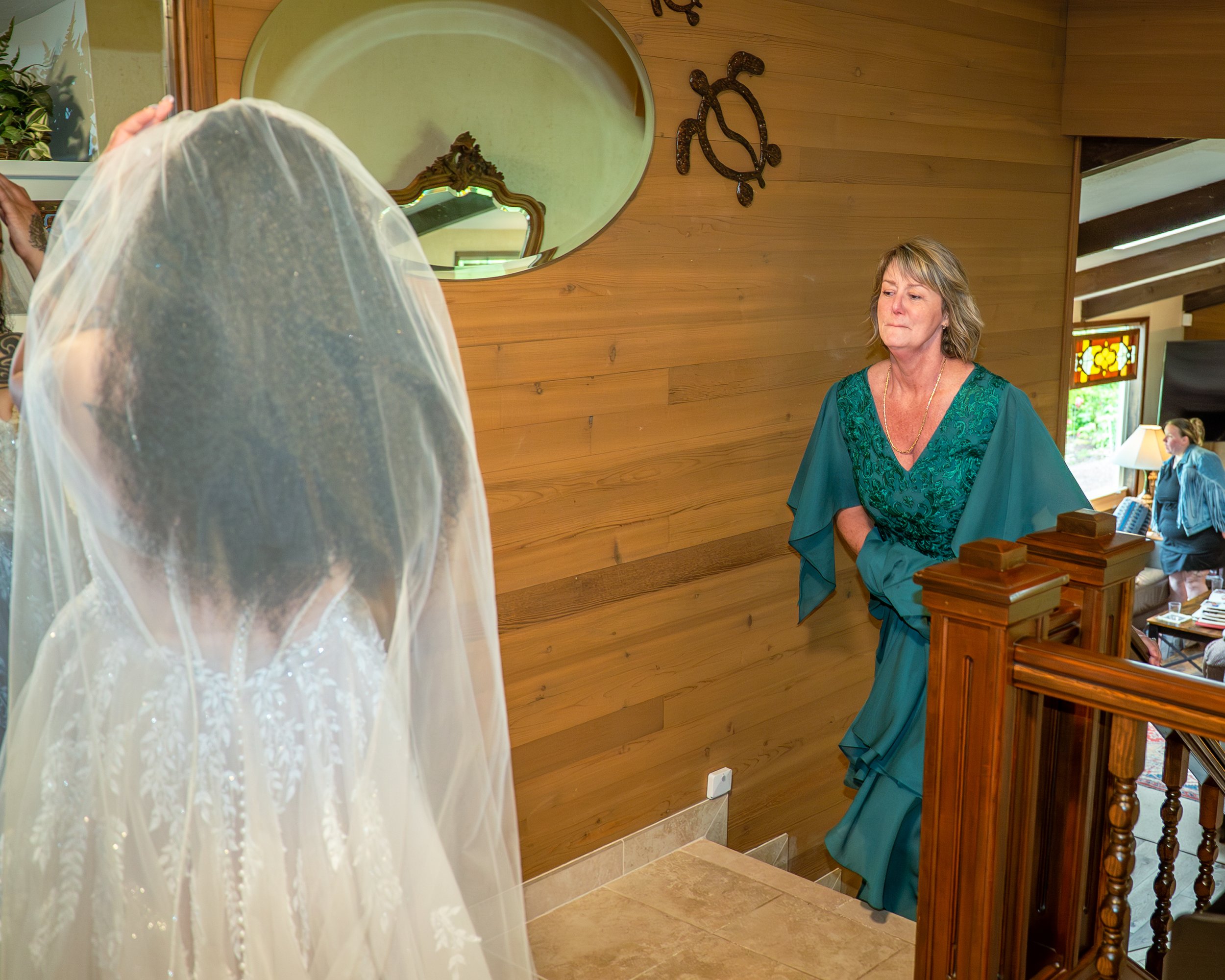 Halbrook_Wedding_035_Bride_Preperation.jpg