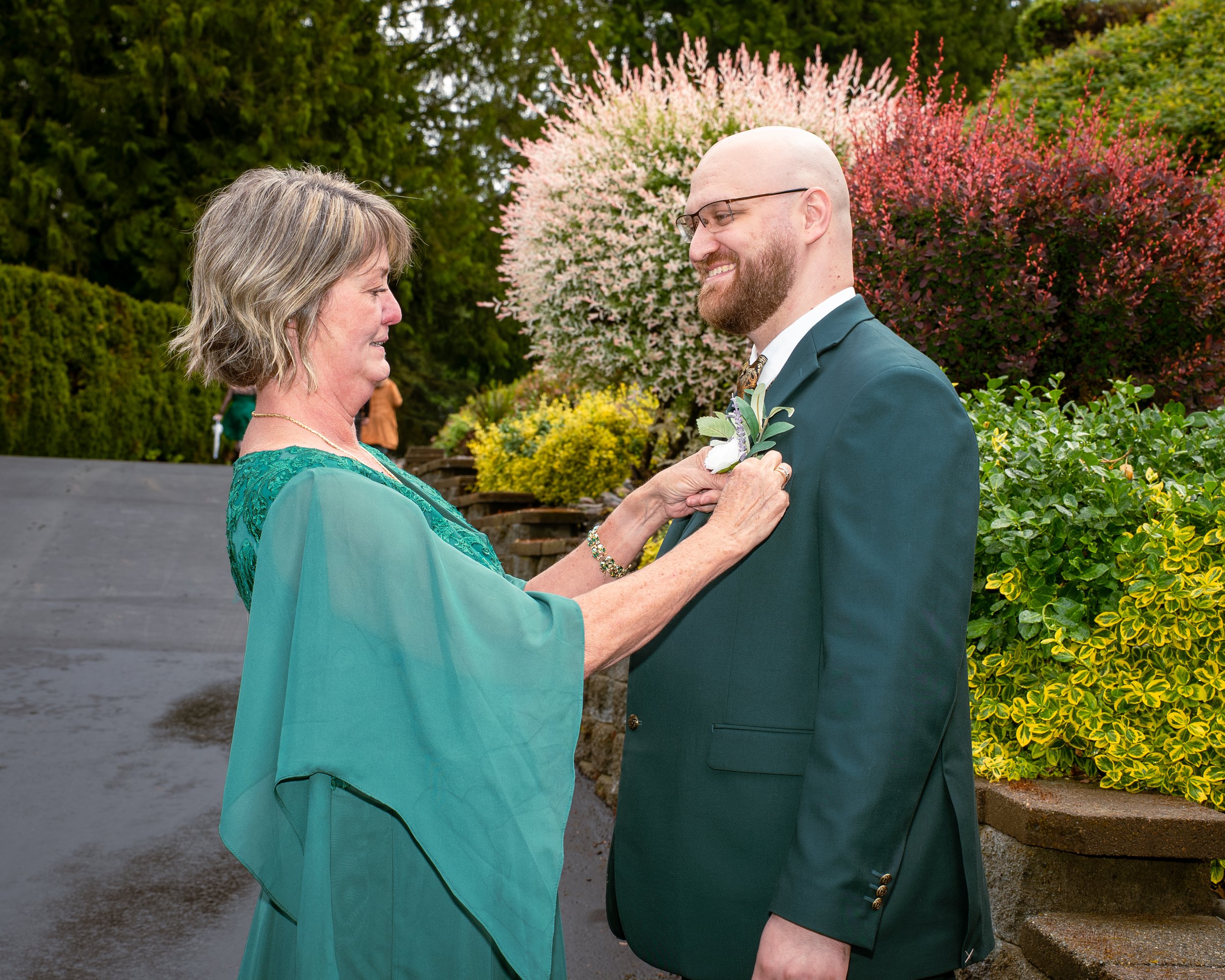 Halbrook_Wedding_076_Groom_Party.jpg