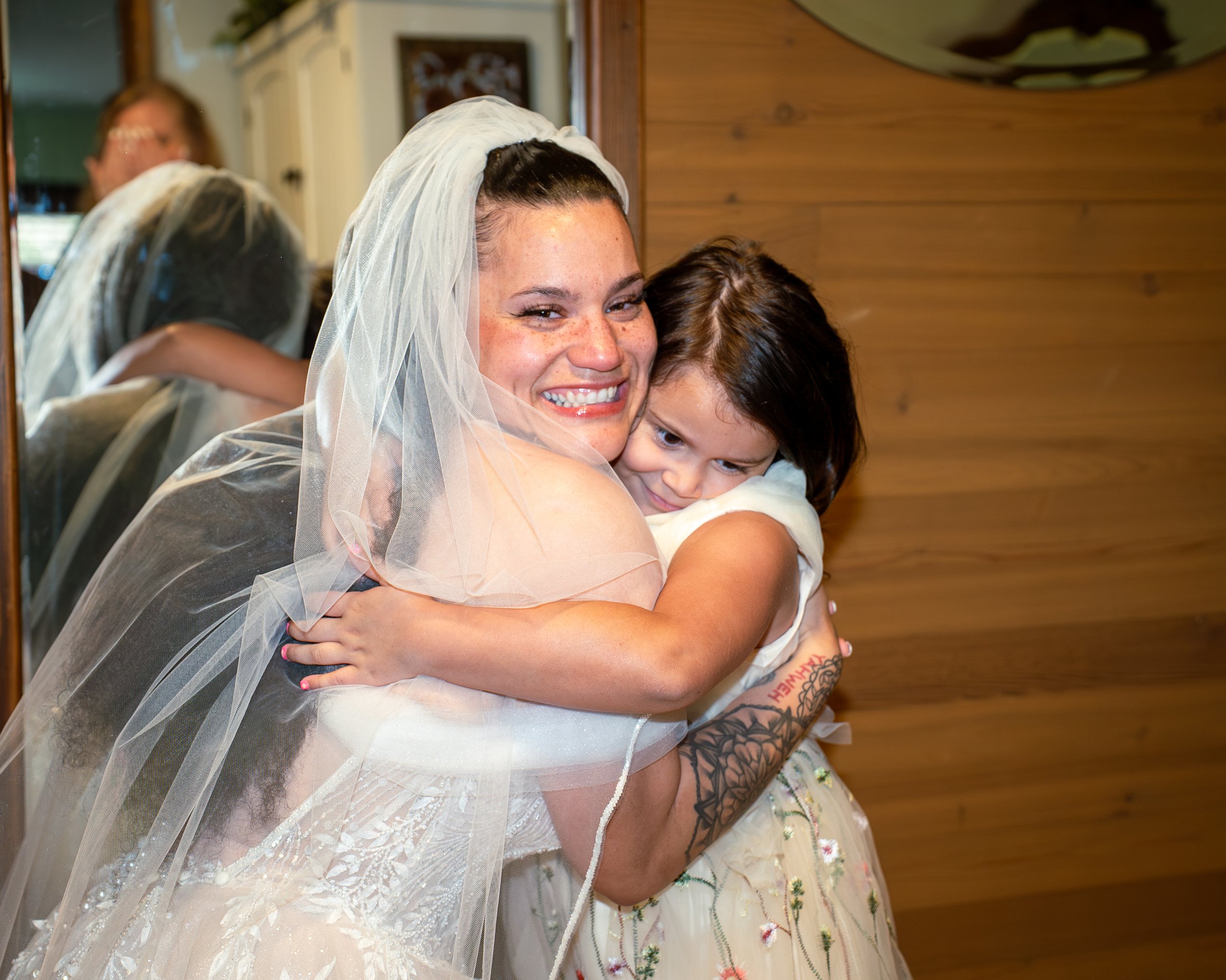 Halbrook_Wedding_056_Bride_Preperation.jpg